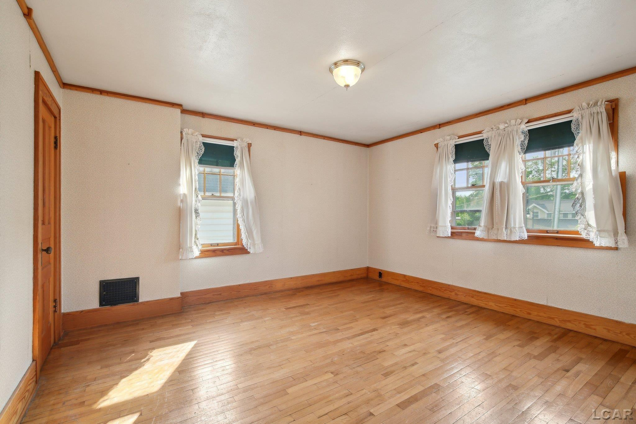 132 E Michigan Avenue, Clinton, MI 49236 — Photo 30