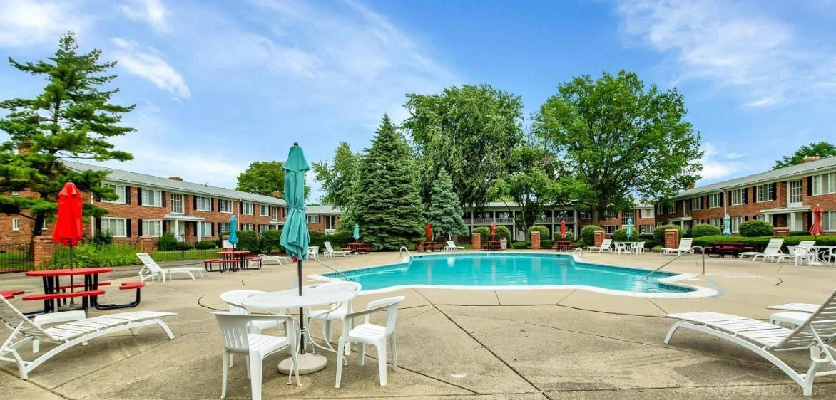 29498 Hoover Road, Warren, MI 48093 — Photo 27