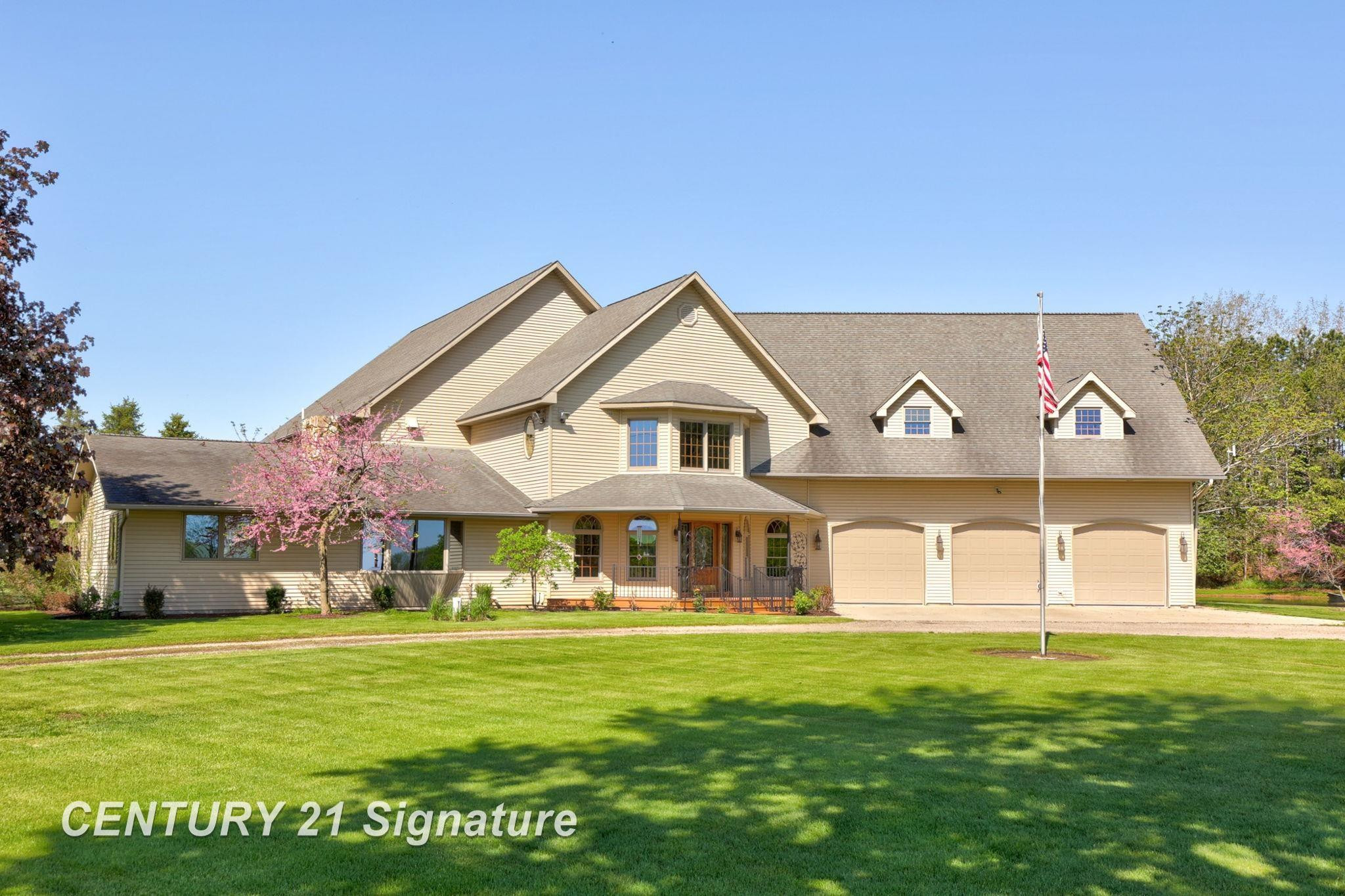 17348 Hilton Street, Southfield, MI, 48075