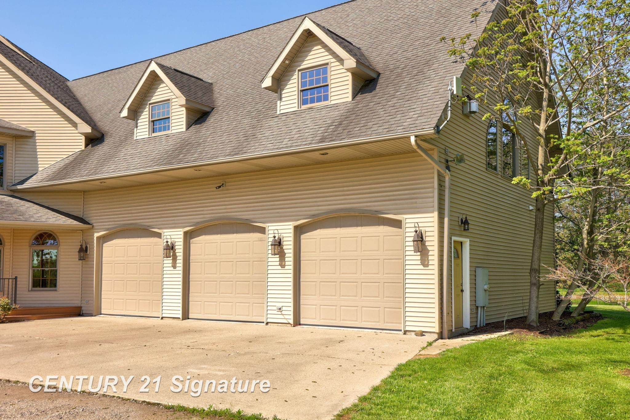 4285 N Iva Road, Hemlock, MI 48626 — Photo 77