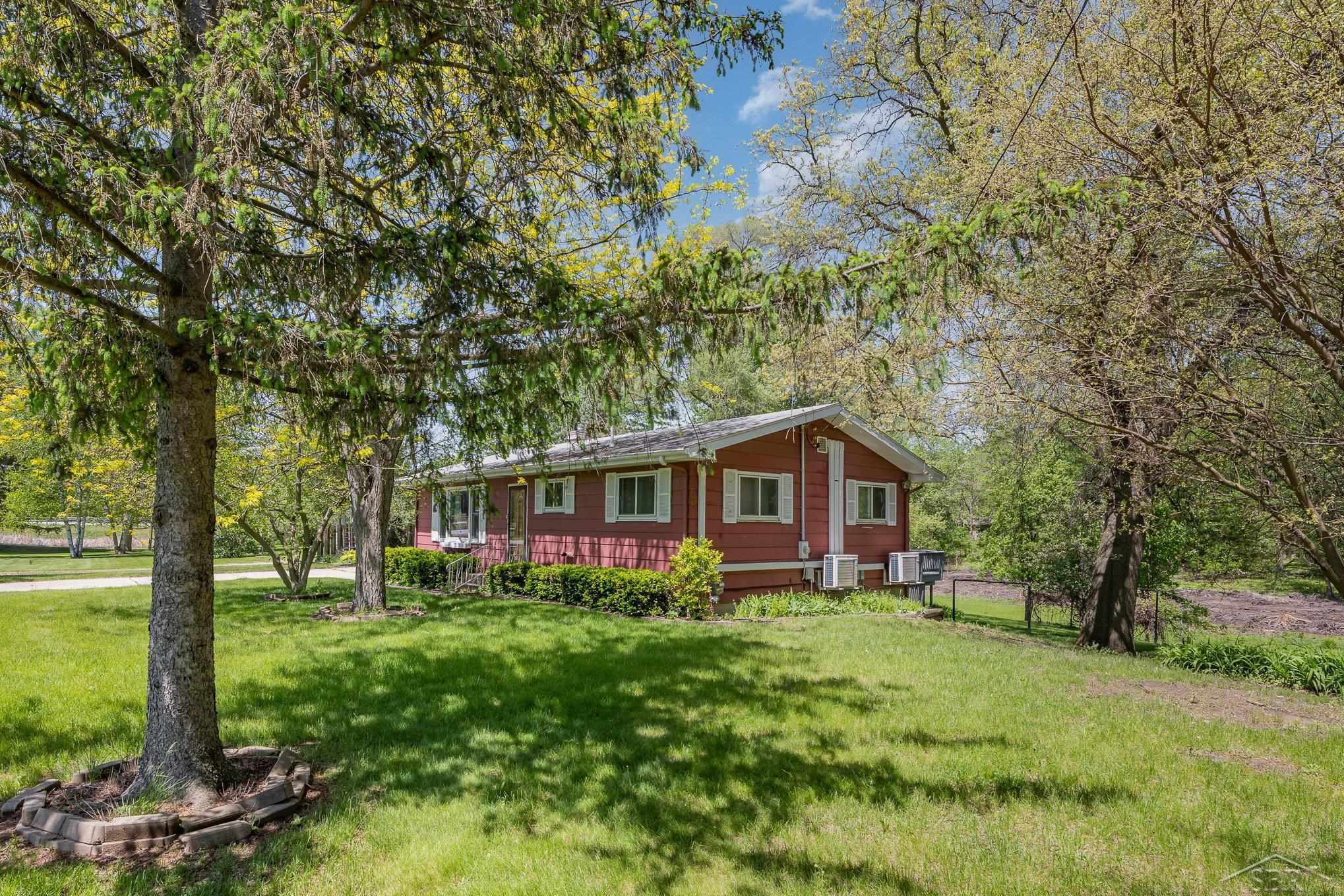 11420 Lakefield Road, Saint Charles, MI 48655 — Photo 3