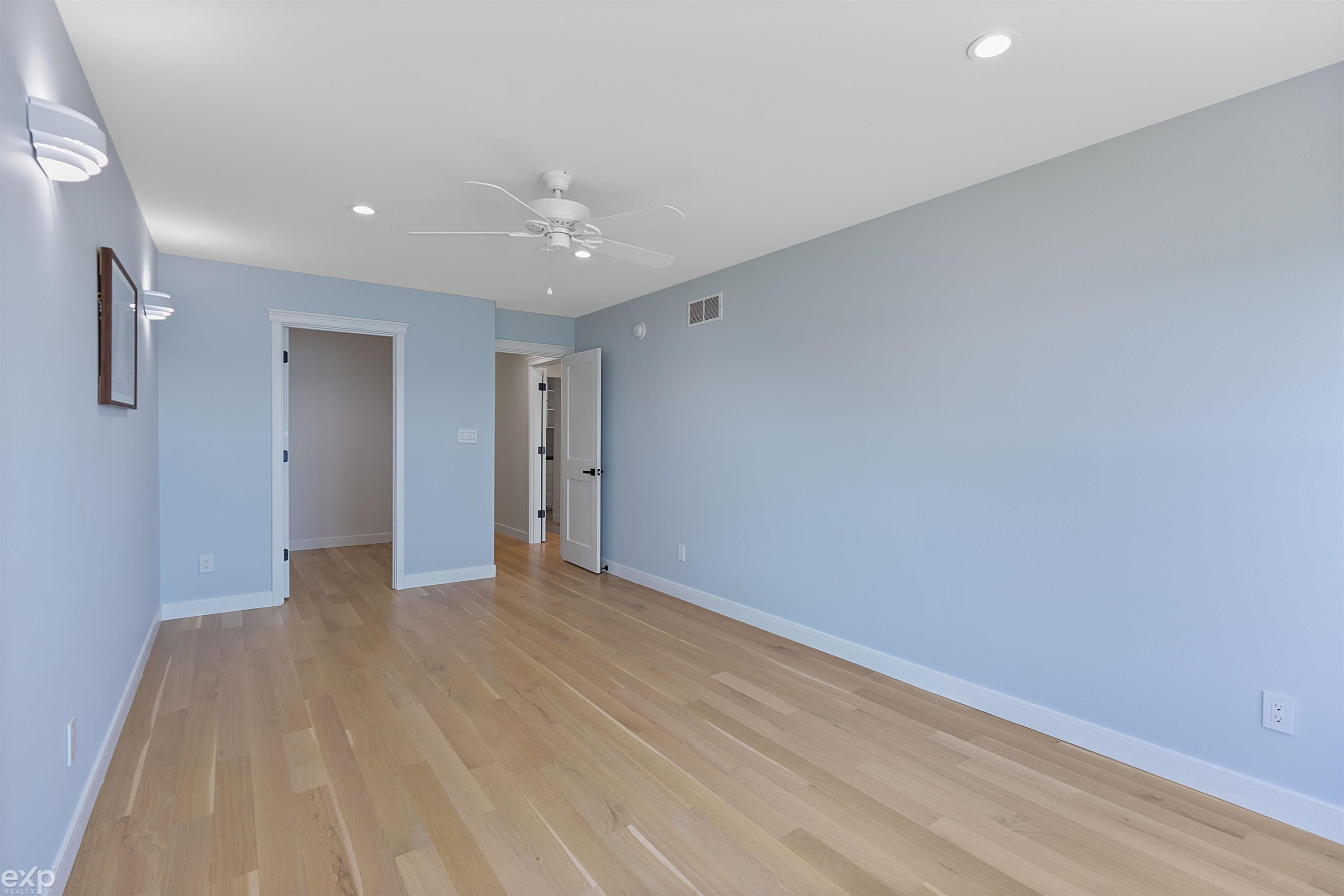 295 Martindale Court, MI — Photo 16