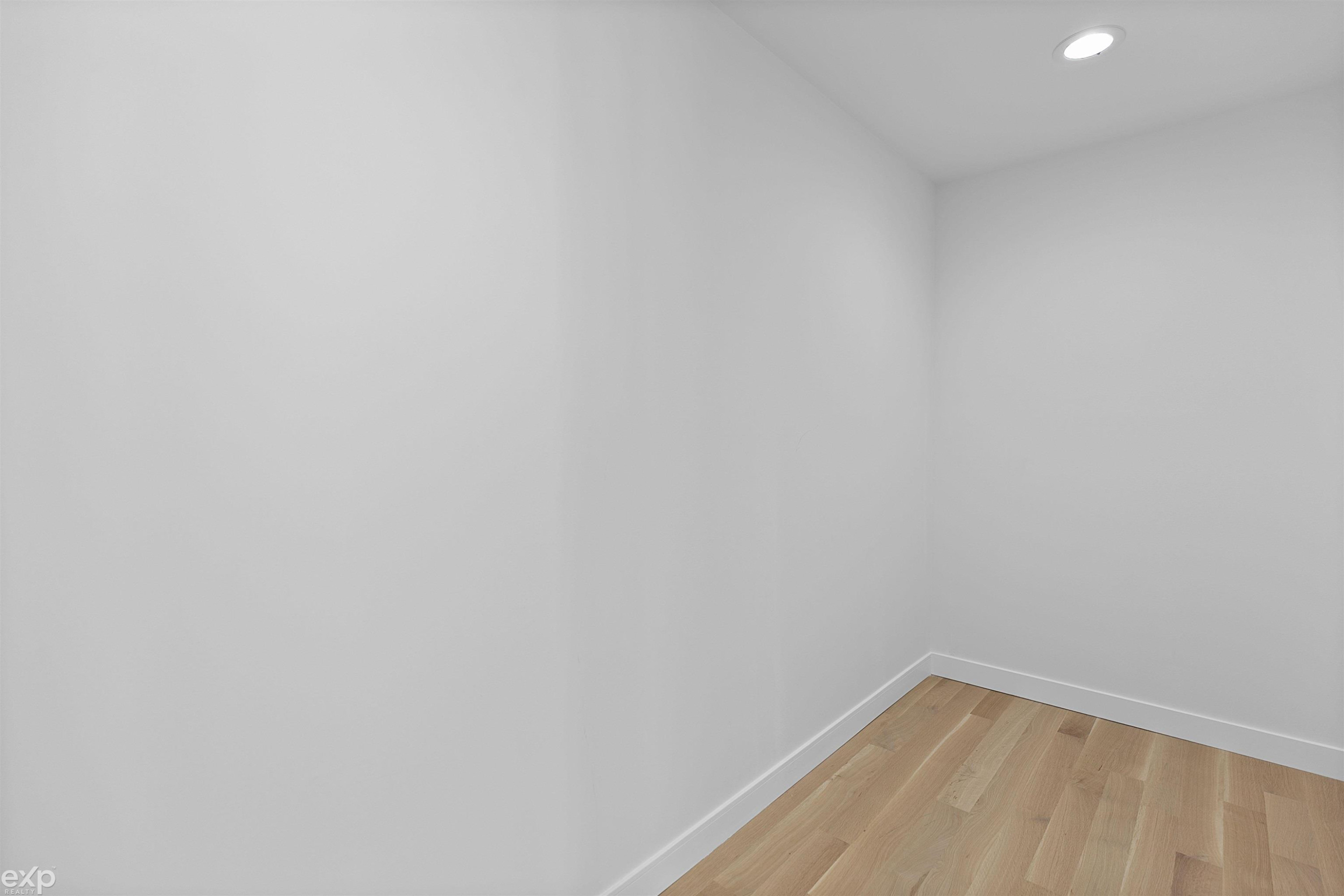 295 Martindale Court, MI — Photo 22