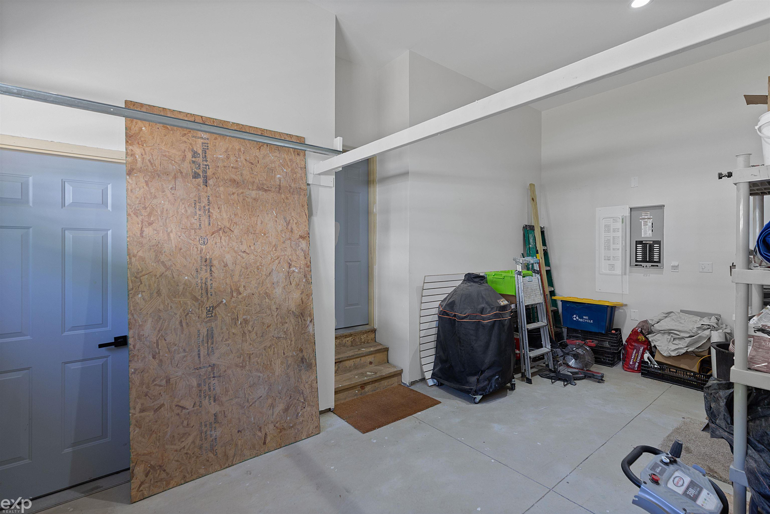 295 Martindale Court, MI — Photo 32