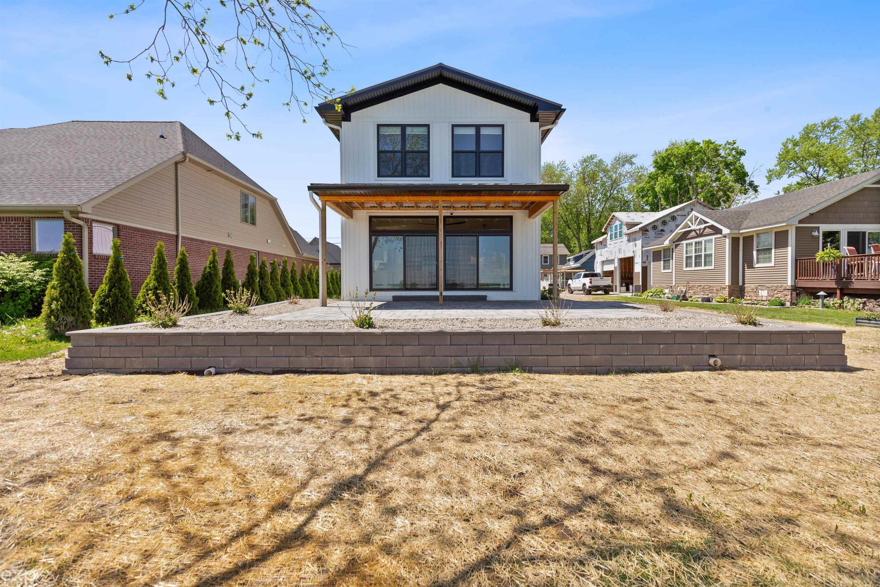 295 Martindale Court, MI — Photo 35