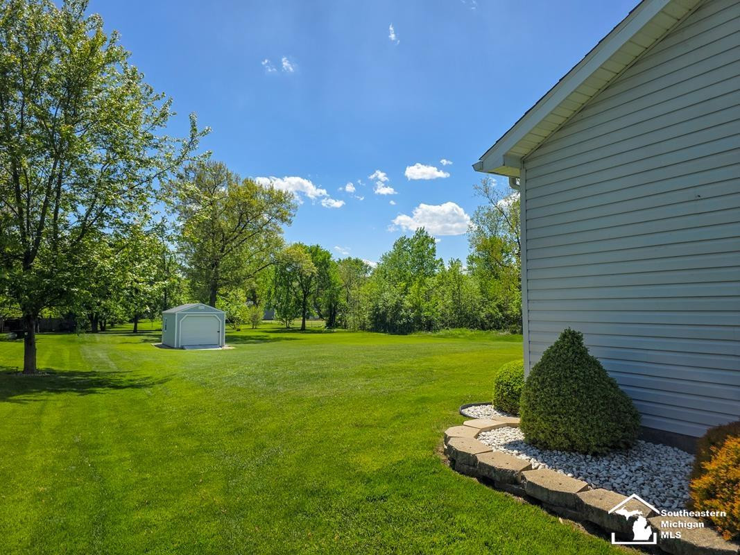 2935 1st Street, La Salle, MI — Photo 4