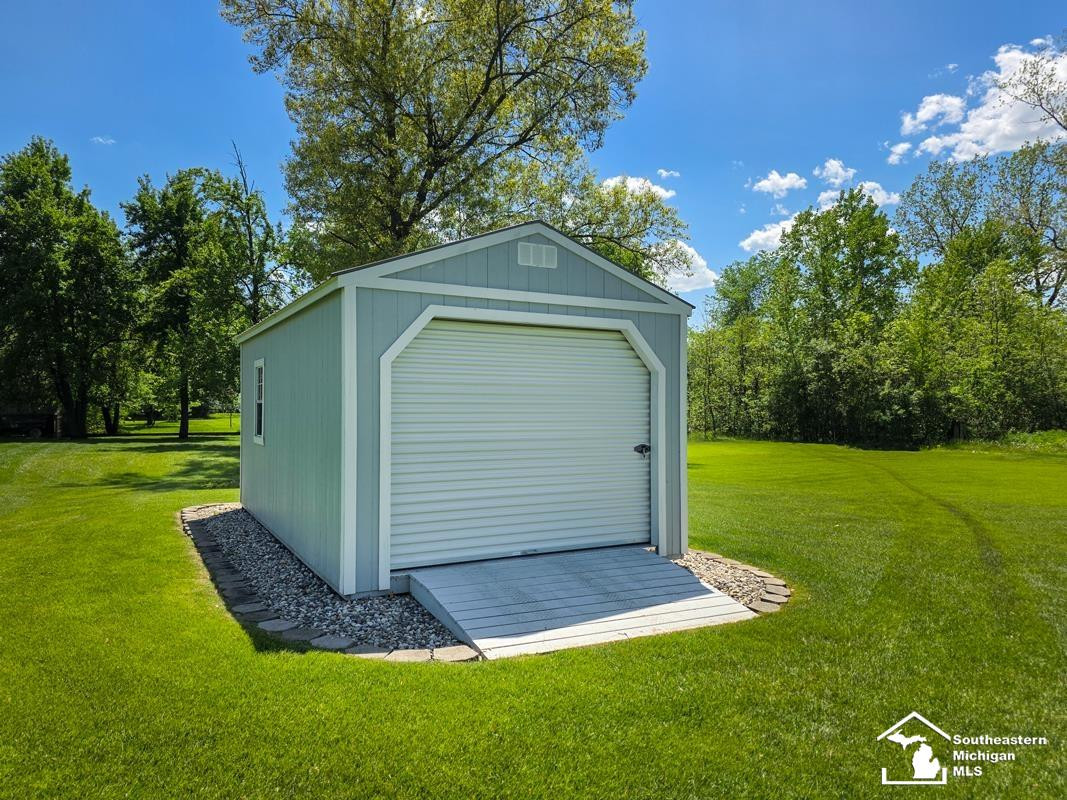 2935 1st Street, La Salle, MI — Photo 5