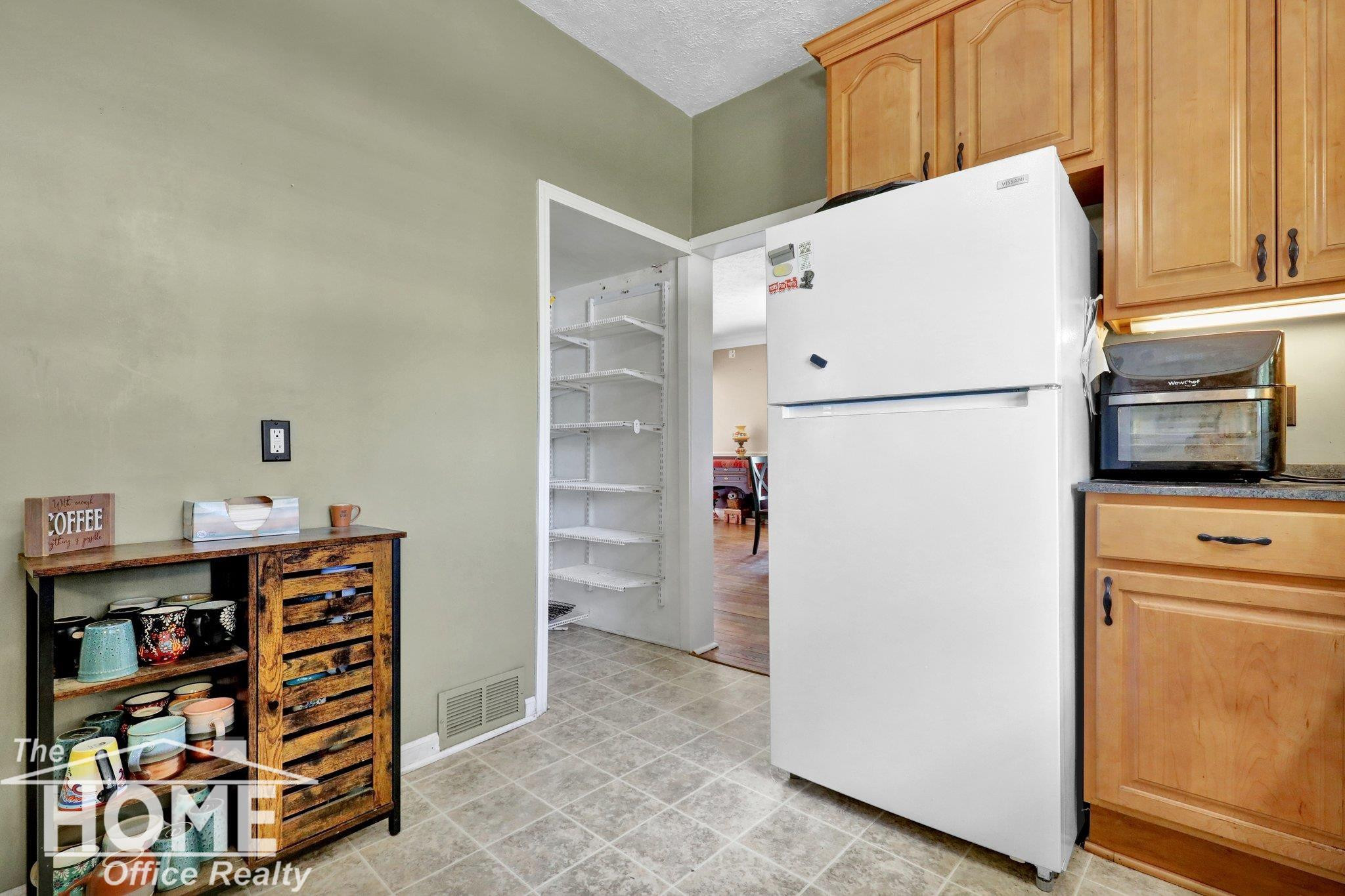 102 E Second Street, Morrice, MI 48857 — Photo 8