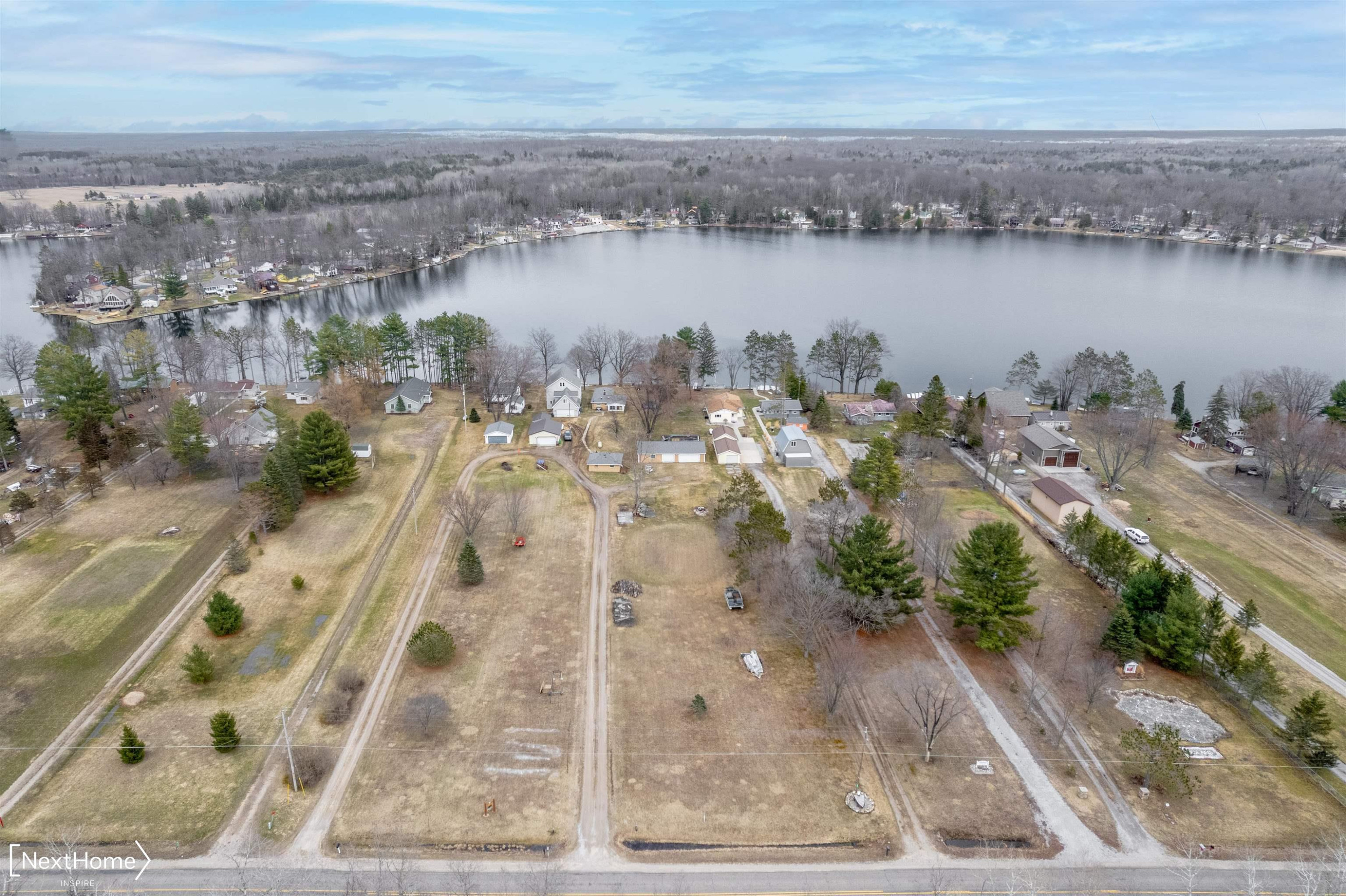 2620 Shady Shores Road, Lupton, MI 48635 — Photo 3