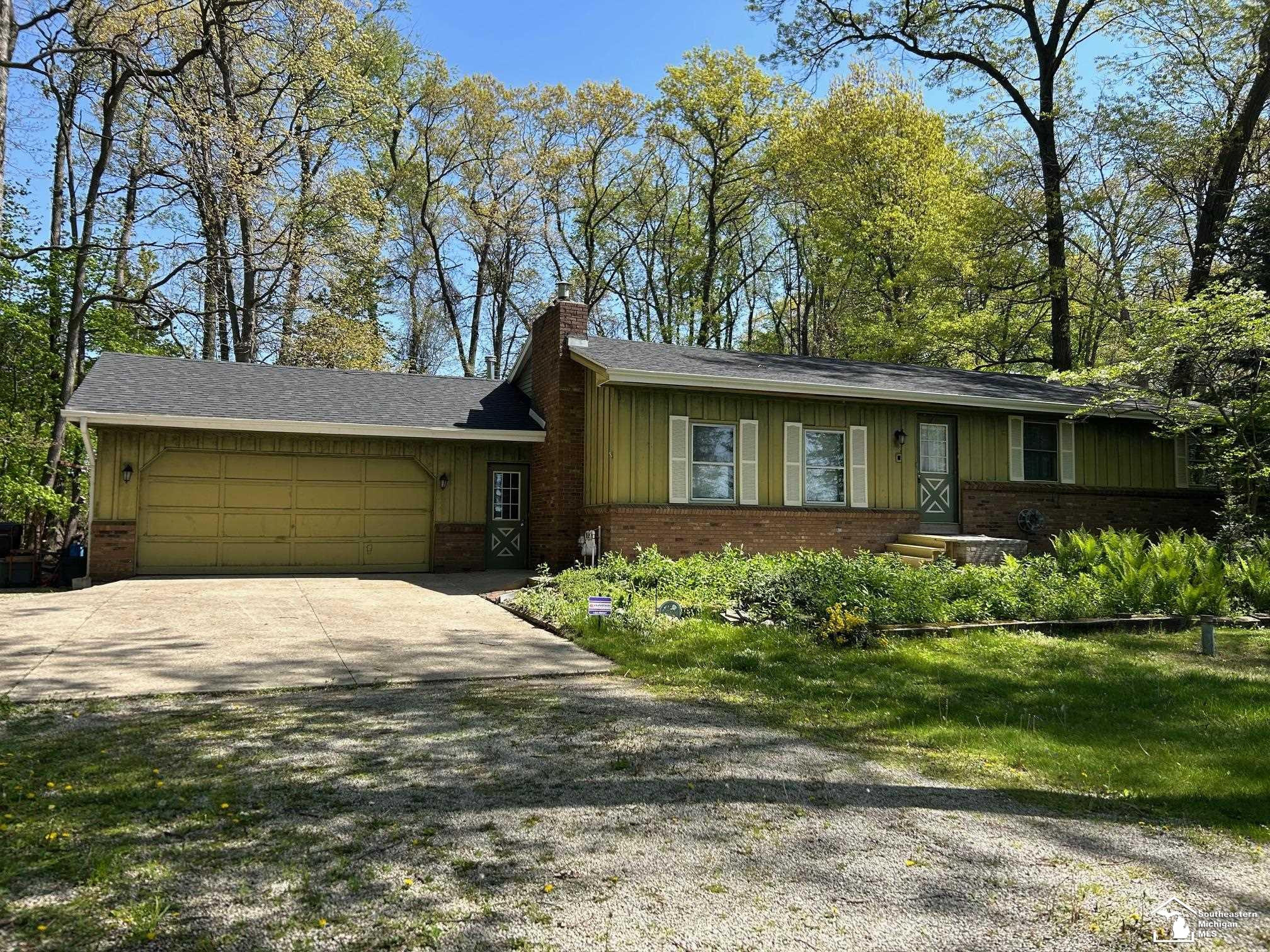 6651 Teal Road, Petersburg, MI 49270 — front exterior
