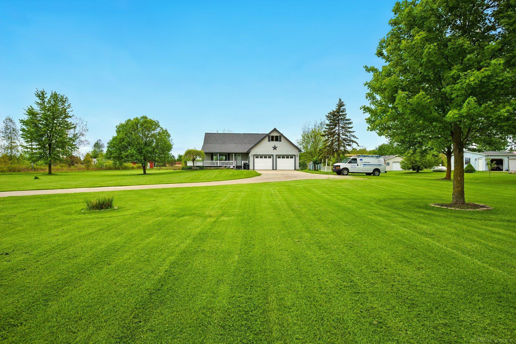 2219 Riley Center Road, MI — Photo 3