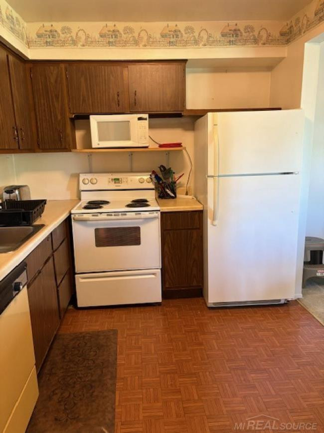 7355 Woodview Dr. 1 Street, Bldg 5 unit 59, Westland, MI — Photo 6