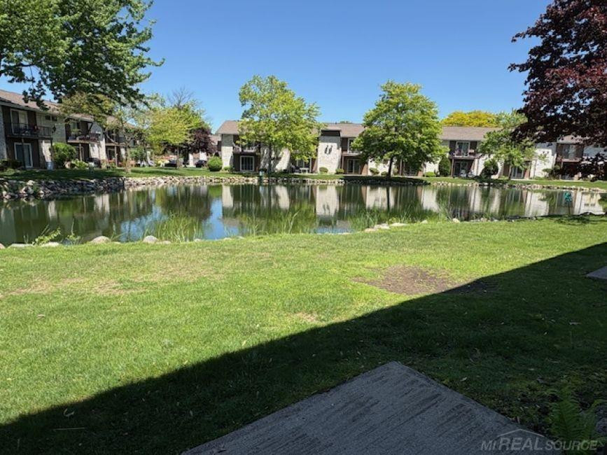 7355 Woodview Dr. 1 Street, Bldg 5 unit 59, Westland, MI — Photo 17
