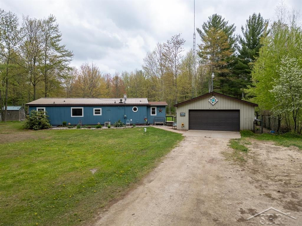 5332 N Alamando Road, Coleman, MI 48618 — Photo 2