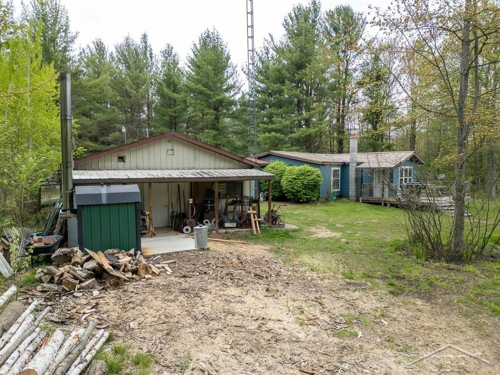 5332 N Alamando Road, Coleman, MI 48618 — Photo 15