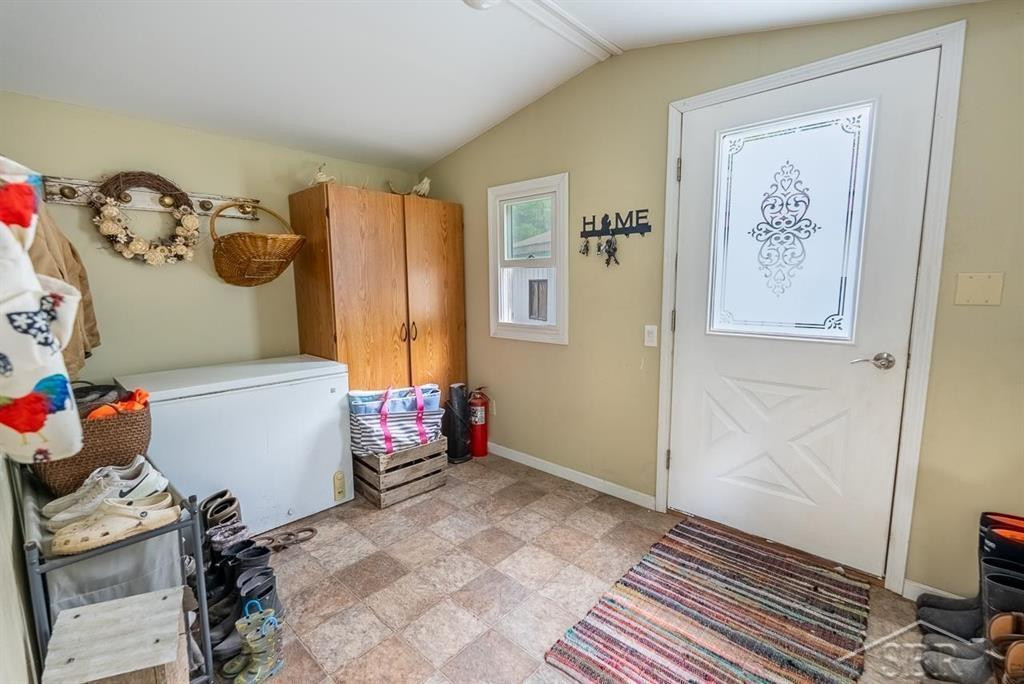 5332 N Alamando Road, Coleman, MI 48618 — Photo 31