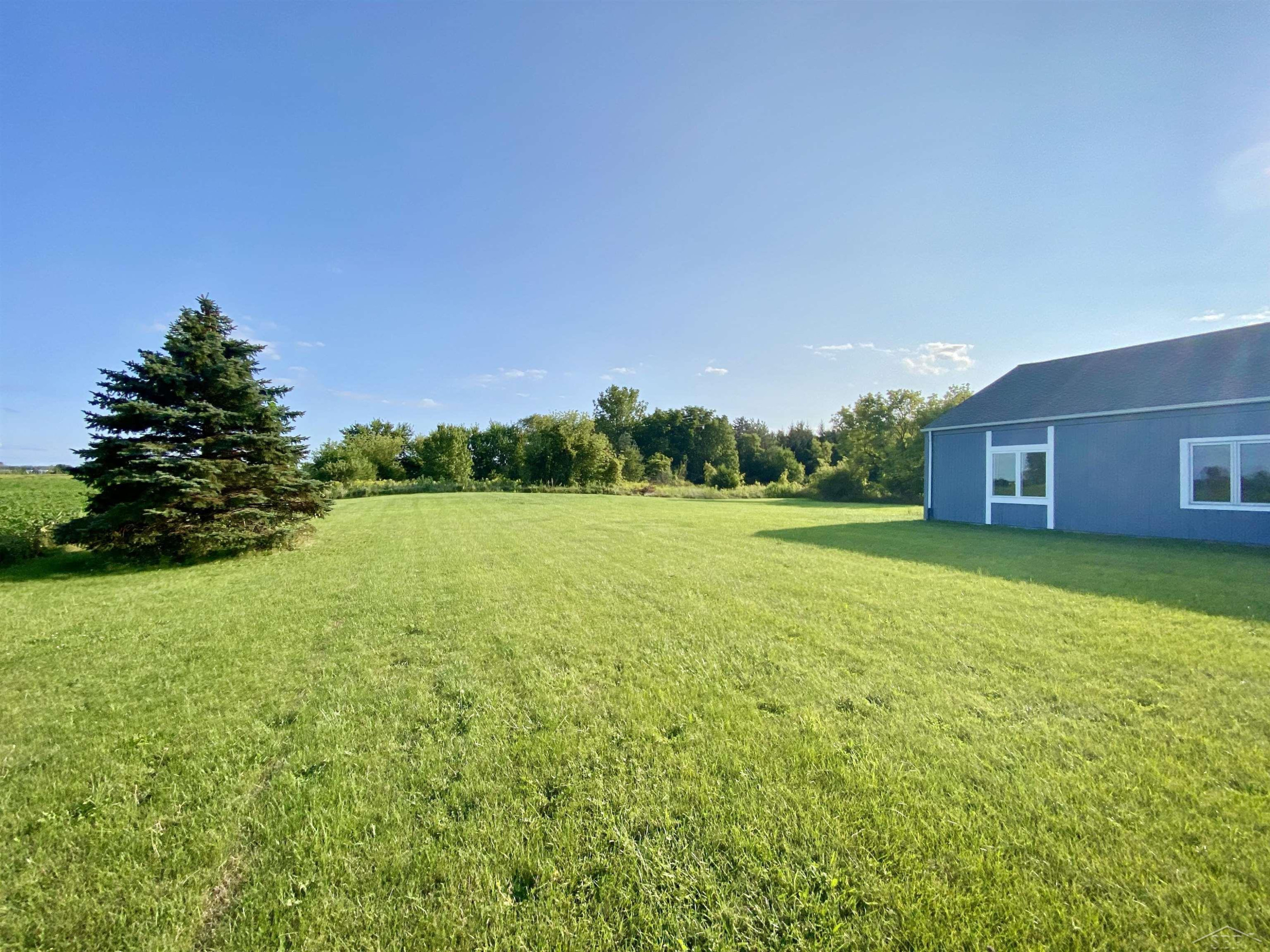 3879 Kochville Road, Saginaw, MI 48604 — Photo 37