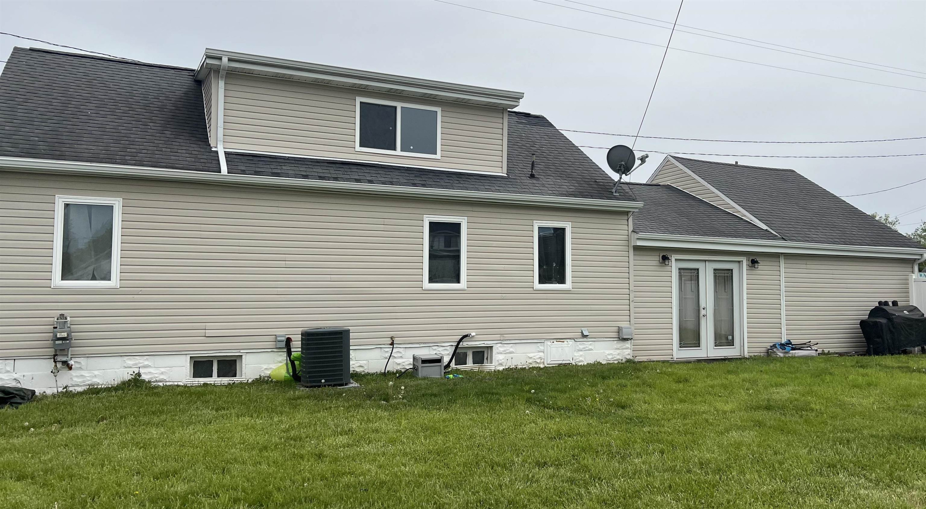 8017 S Saginaw Street, New Lothrop, MI 48460 — Photo 2