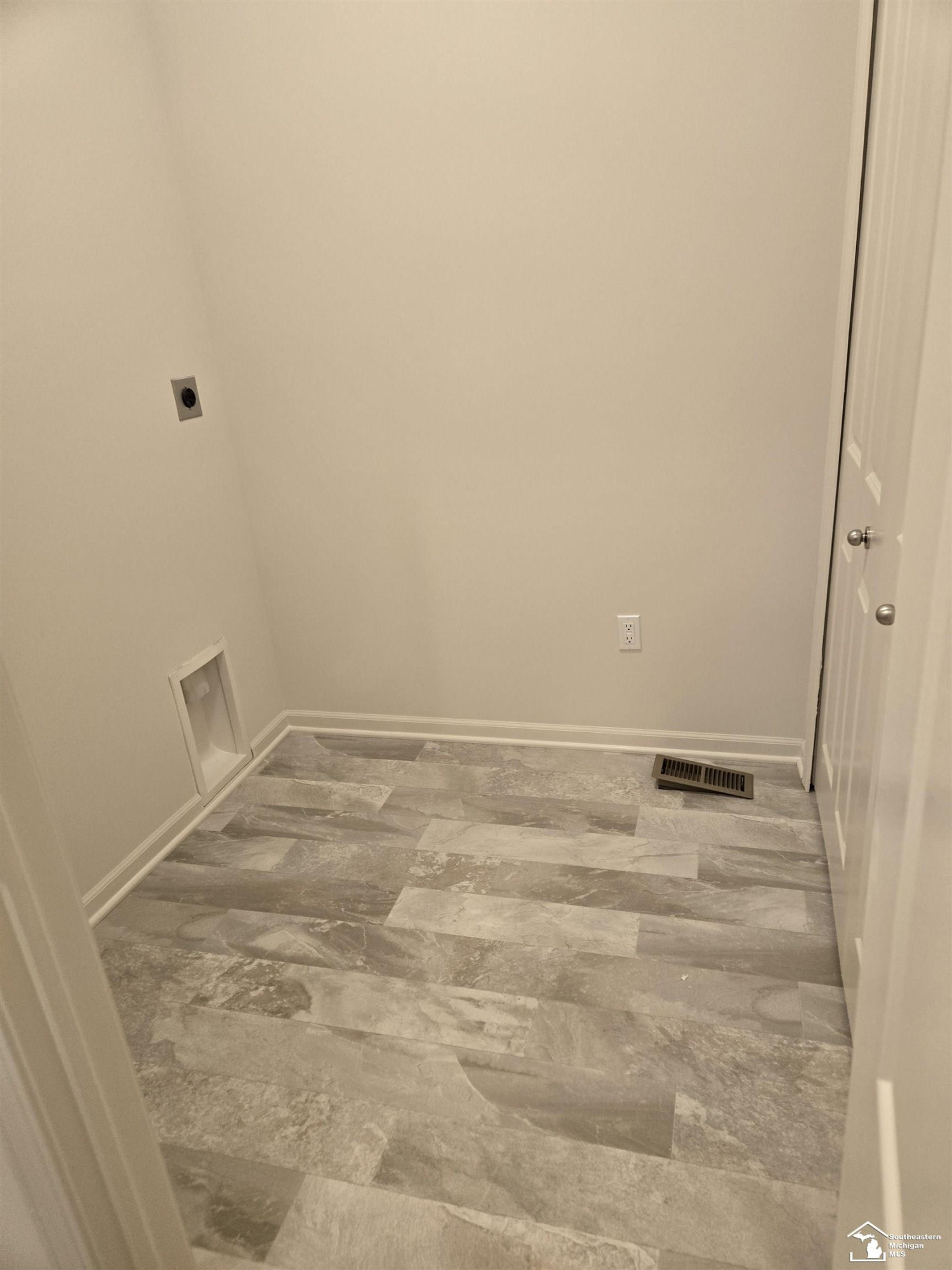 805 Plum Village Drive, Unit 58, Monroe, MI 48161 — Photo 5