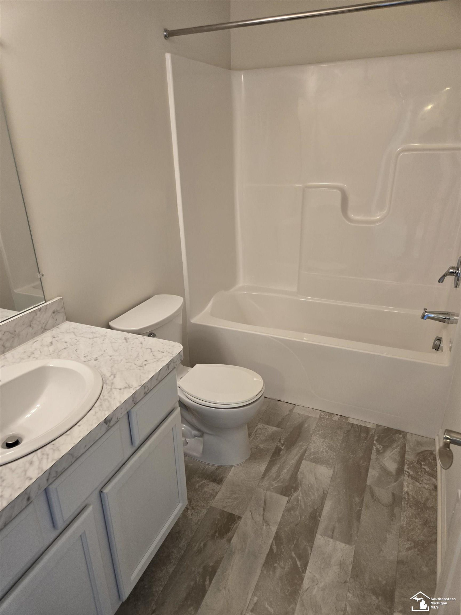 805 Plum Village Drive, Unit 58, Monroe, MI 48161 — Photo 13