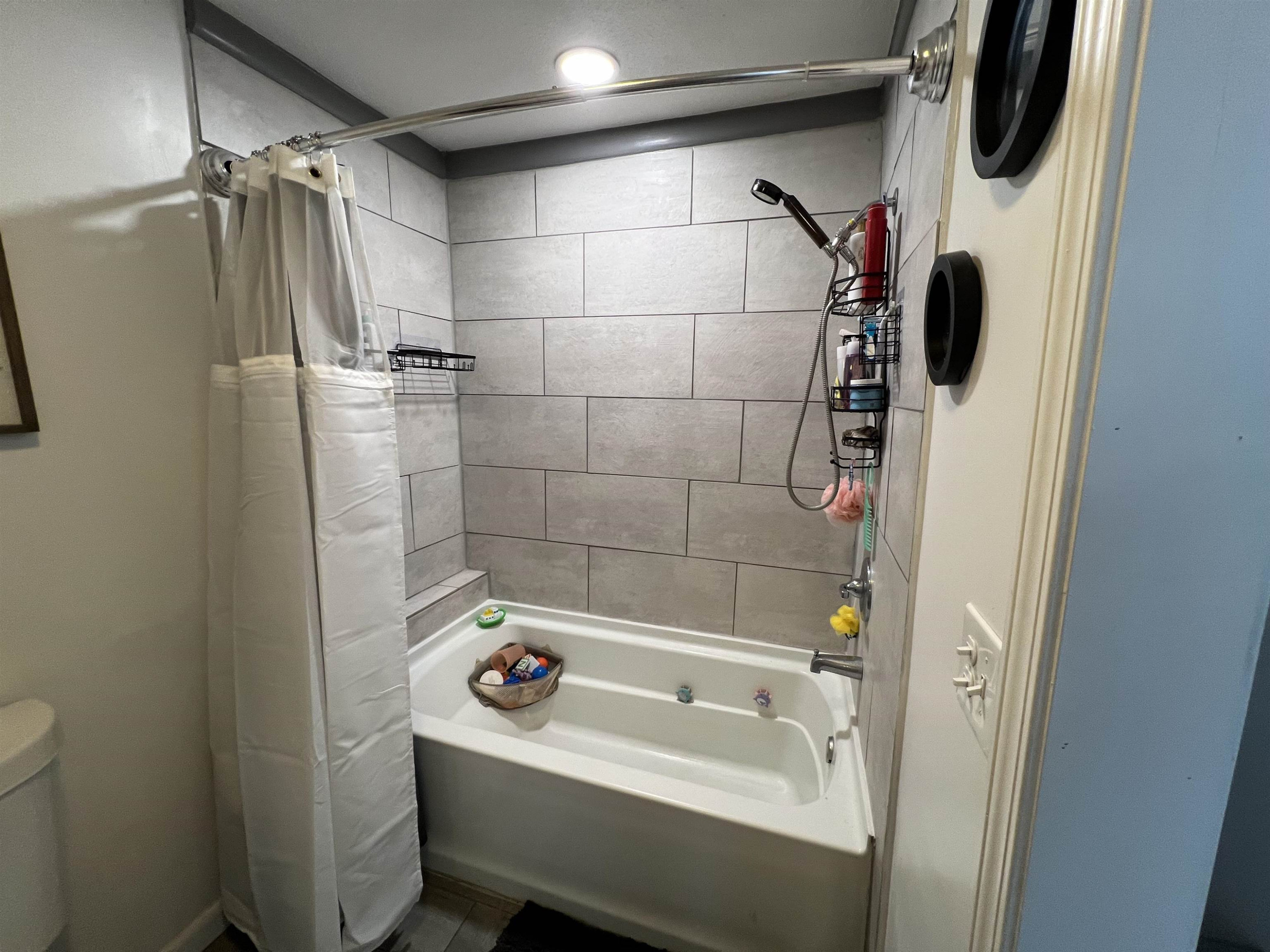 8017 S Saginaw Street, New Lothrop, MI 48460 — Photo 13