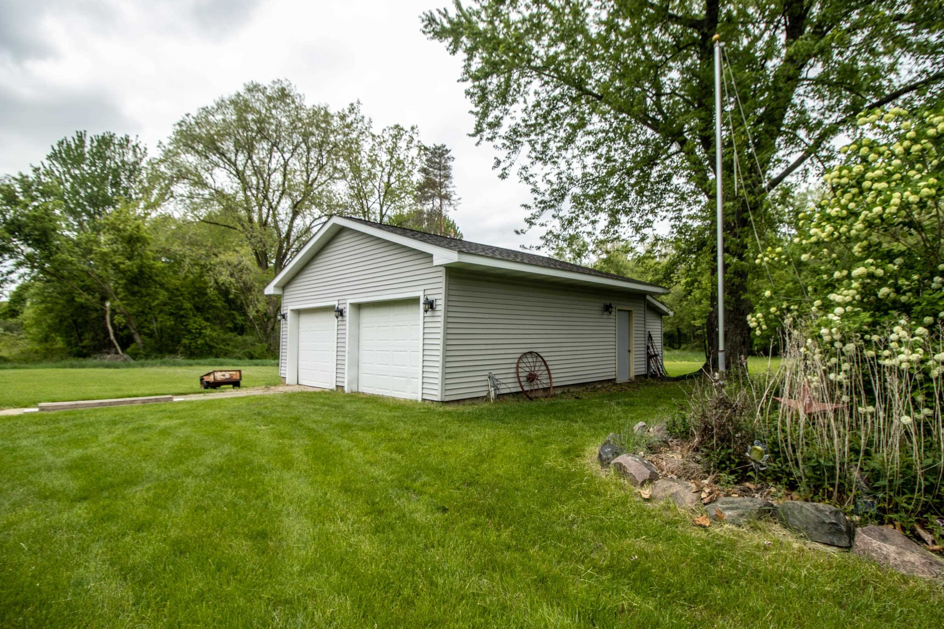 5377 E Vienna Road, Clio, MI 48420 — Photo 32