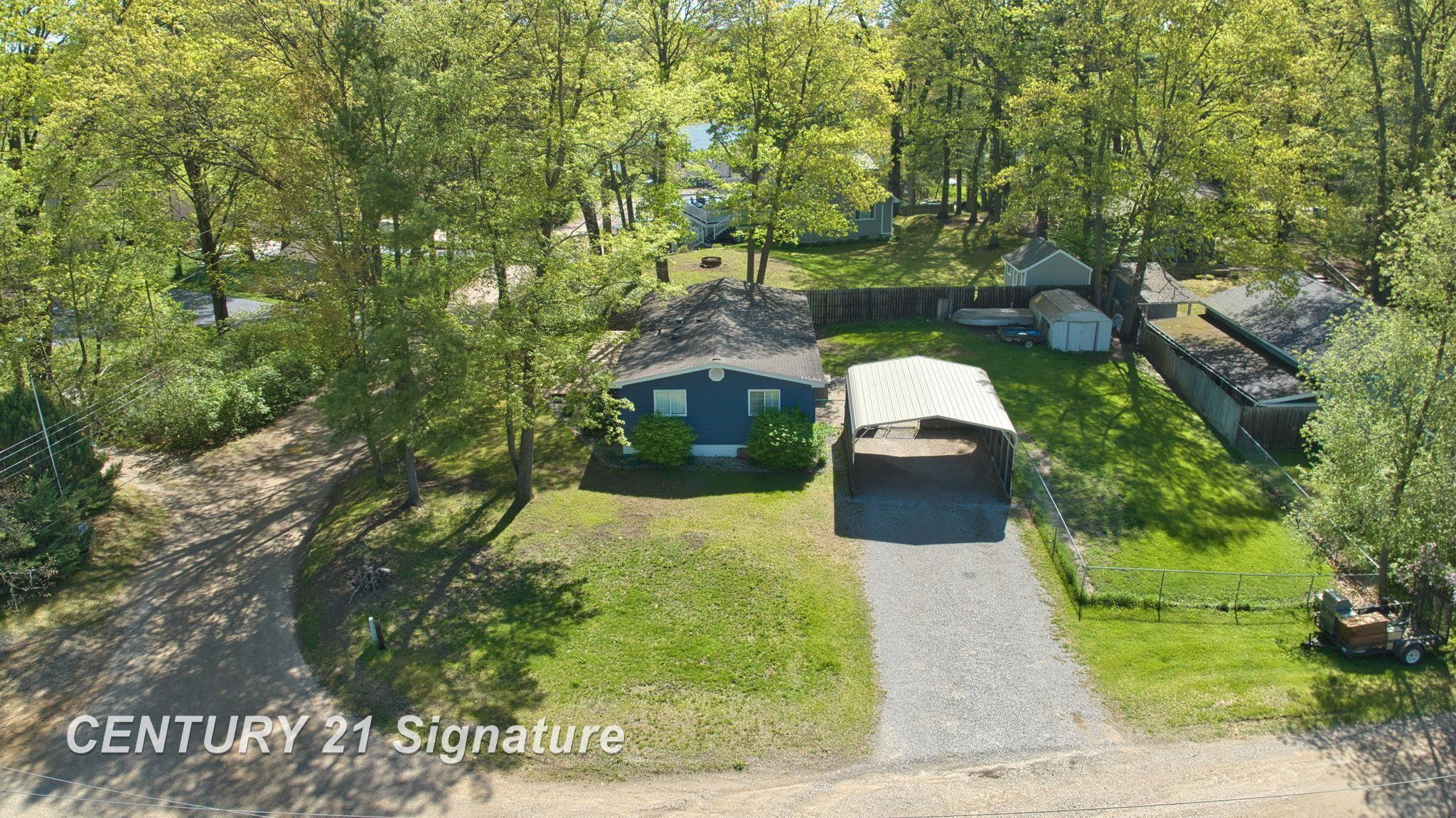 551 W Donald Drive, Sanford, MI 48657 — Photo 10