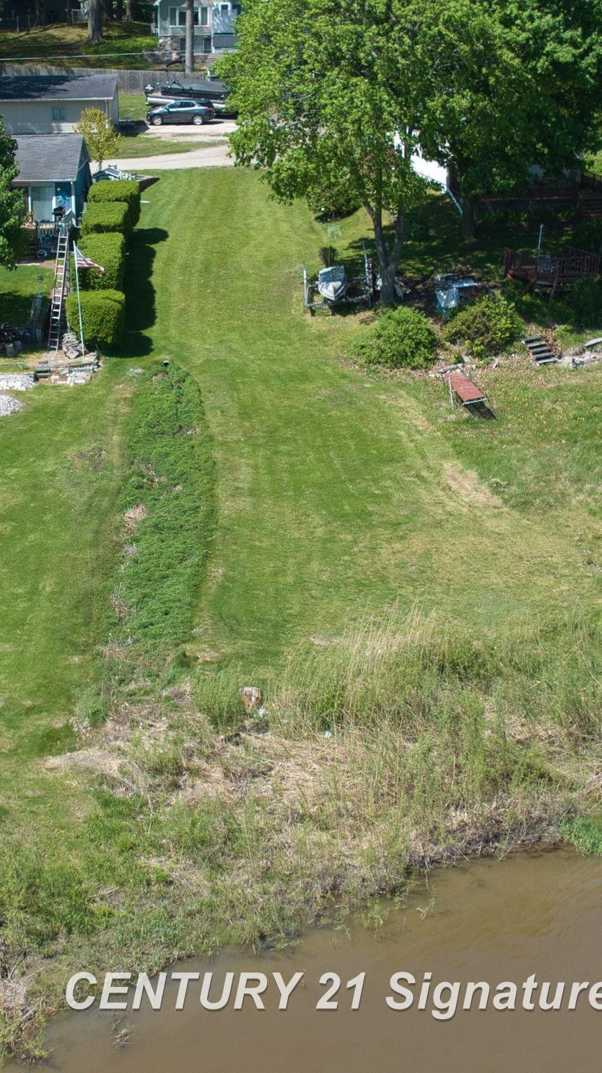 551 W Donald Drive, Sanford, MI 48657 — Photo 17