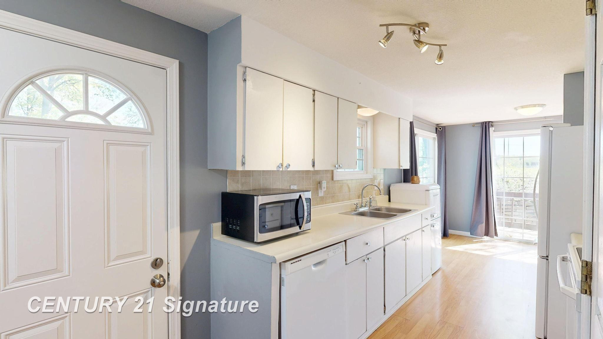 551 W Donald Drive, Sanford, MI 48657 — Photo 27