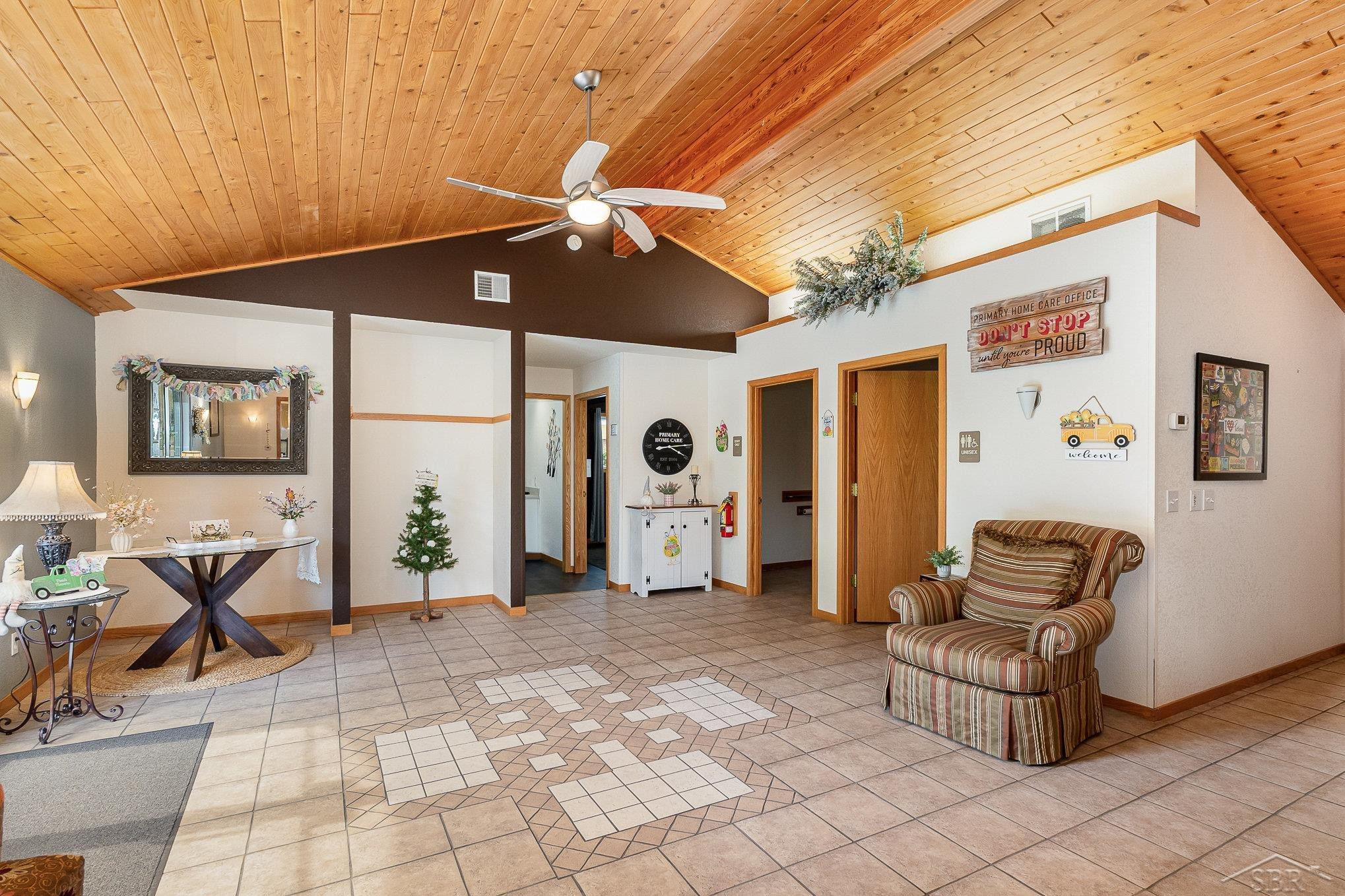 635 N Center Road, Saginaw, MI 48638 — Photo 5