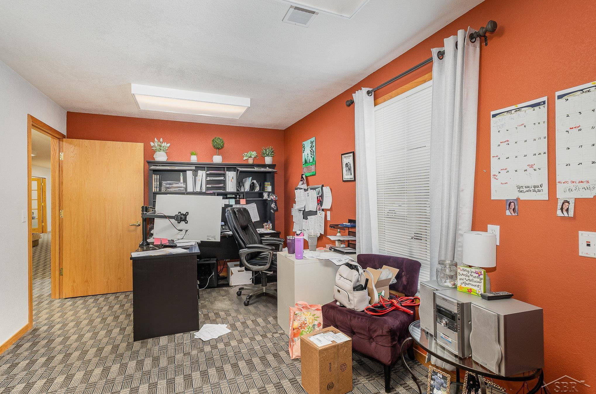 635 N Center Road, Saginaw, MI 48638 — Photo 10