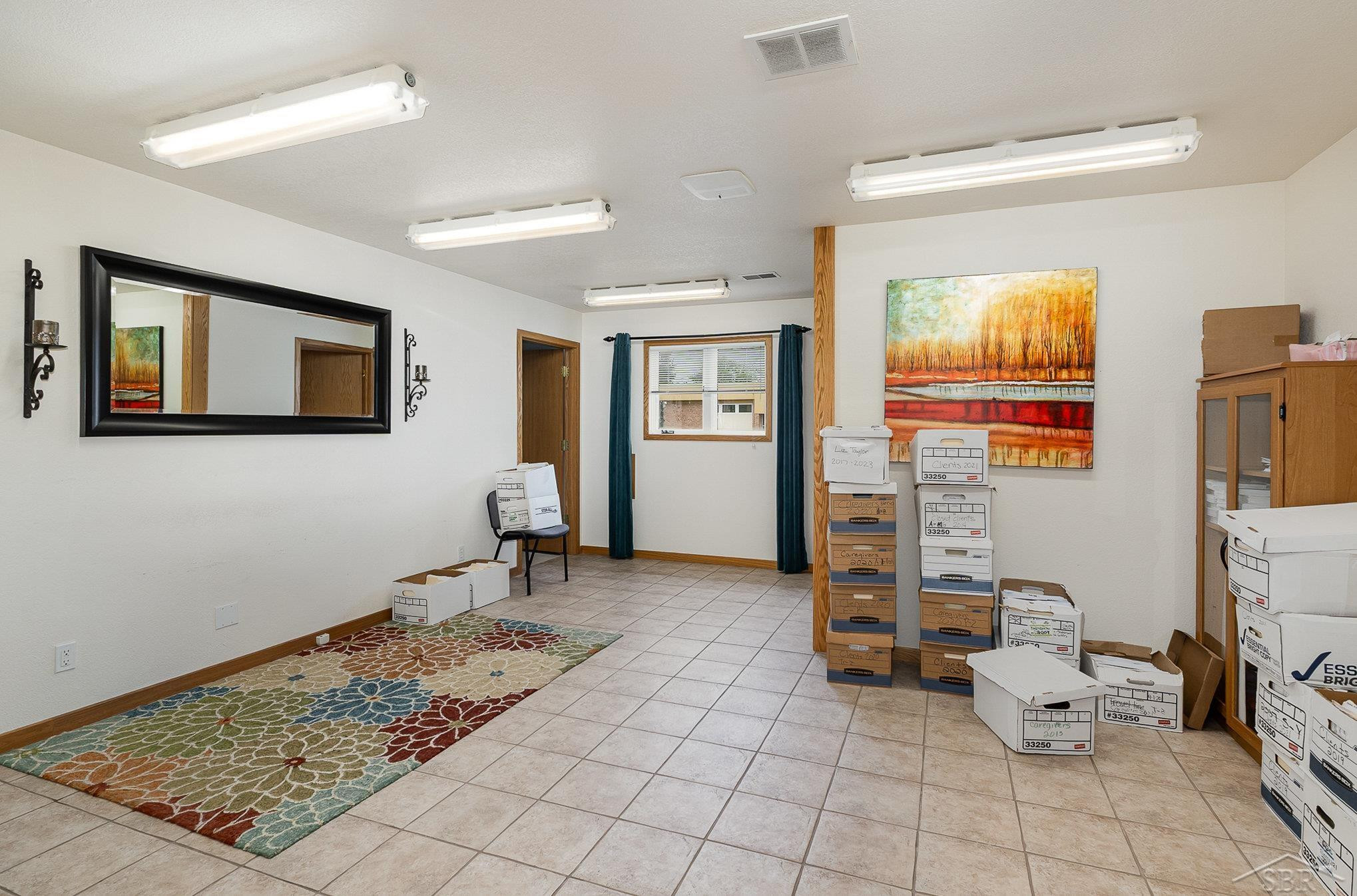 635 N Center Road, Saginaw, MI 48638 — Photo 14