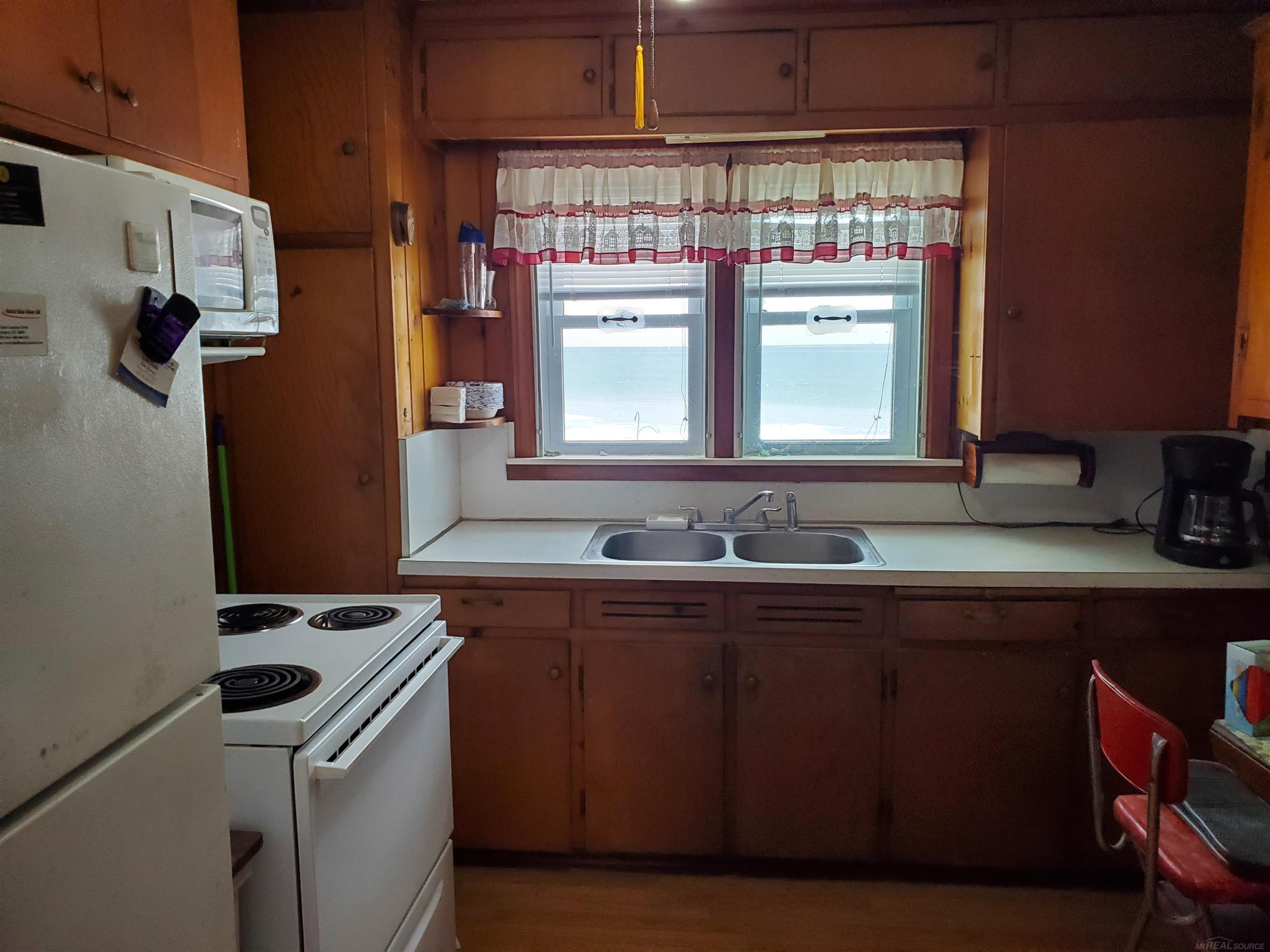 5857 Lakeshore Road, Lexington, MI 48450 — Photo 12