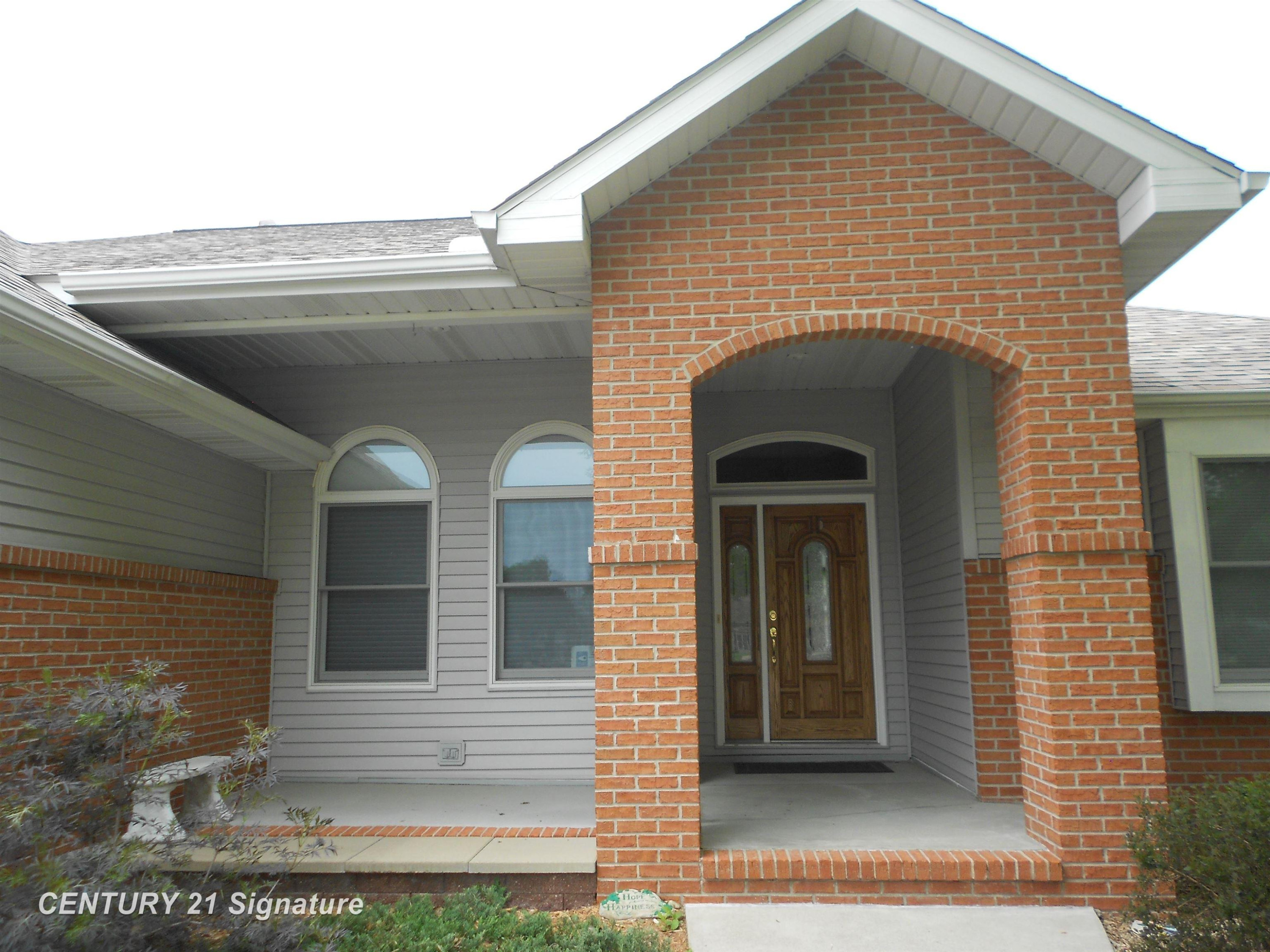 300 Ireland Court, Auburn, MI 48611 — Photo 3