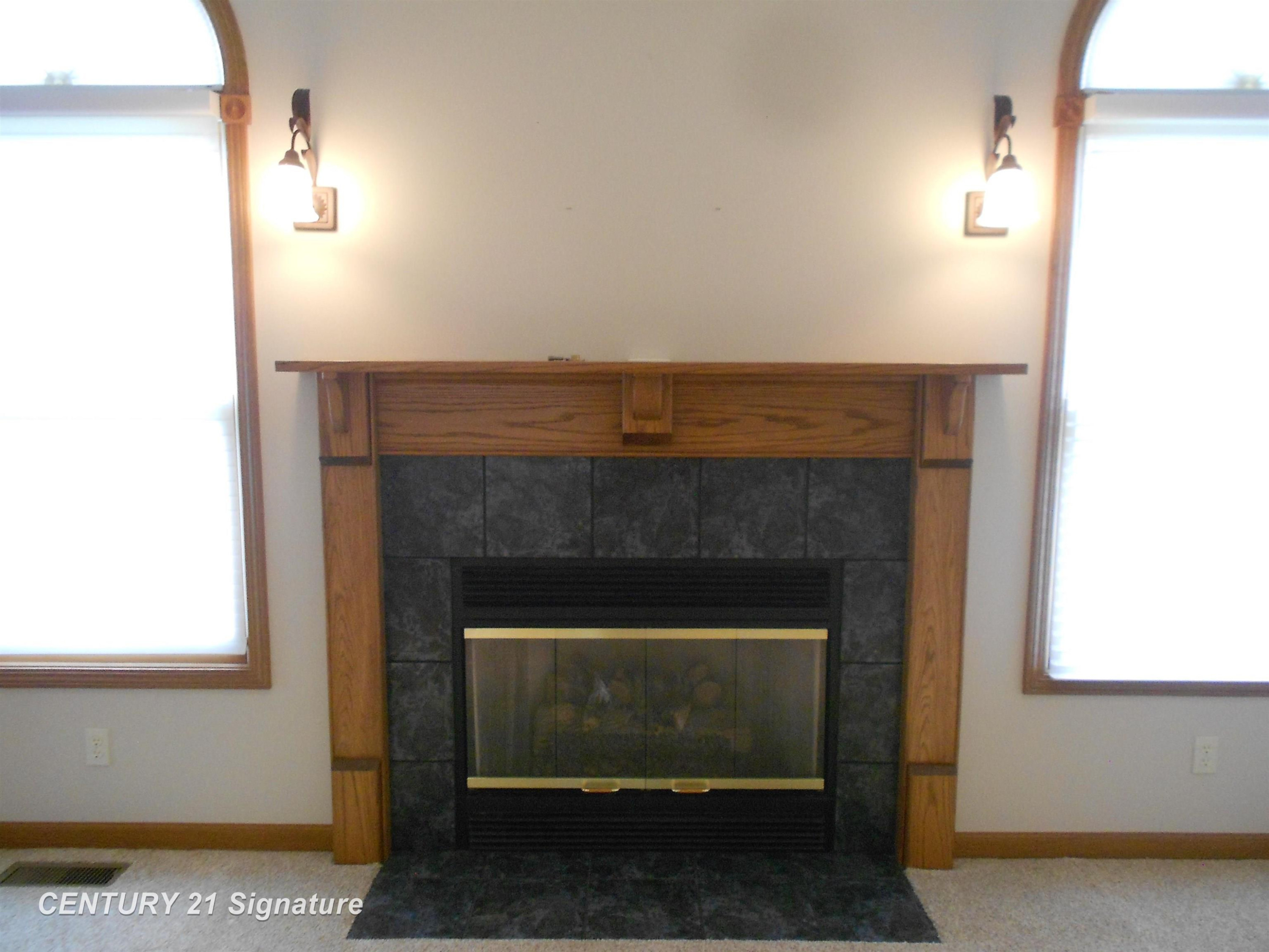 300 Ireland Court, Auburn, MI 48611 — Photo 6
