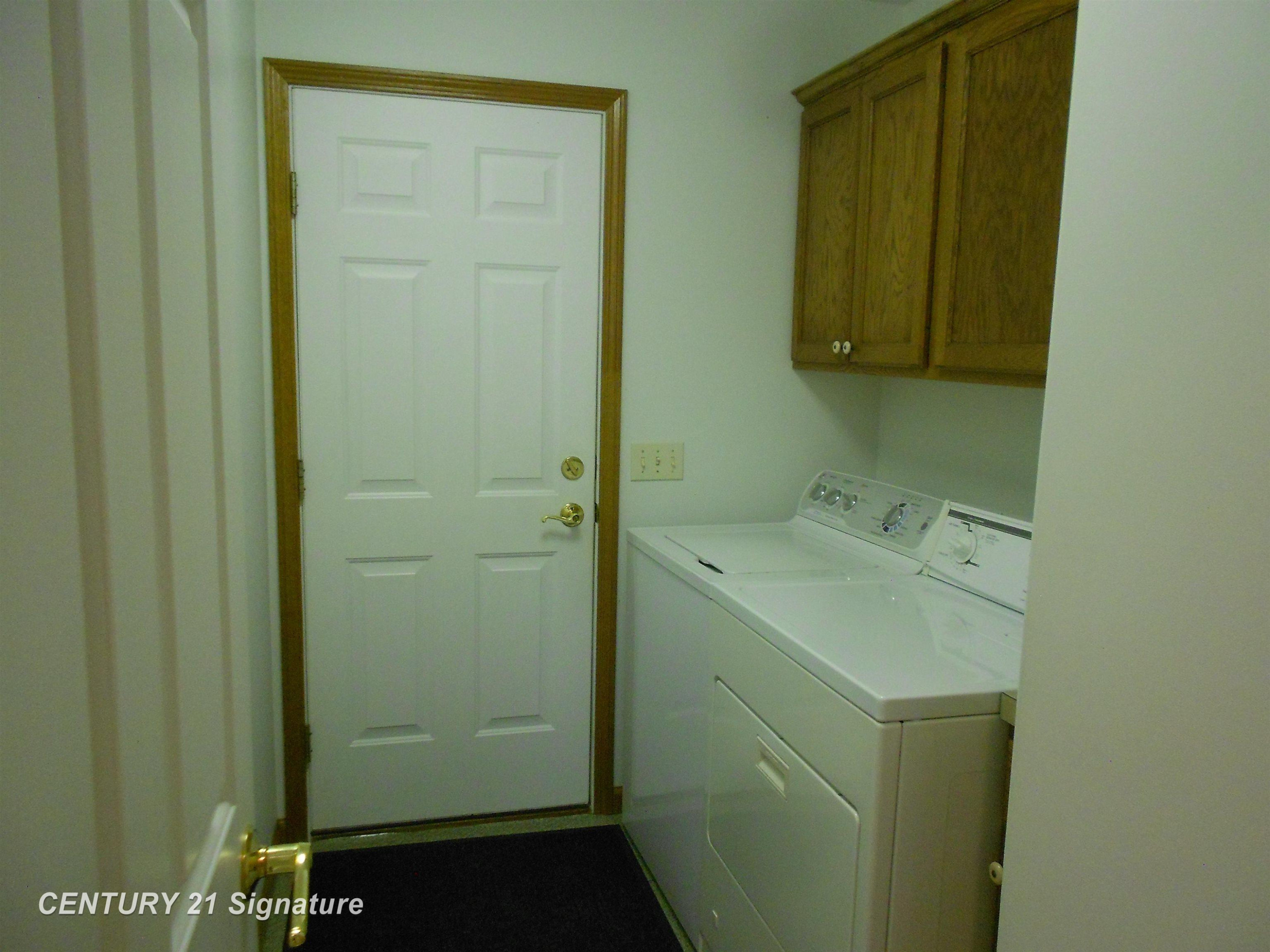 300 Ireland Court, Auburn, MI 48611 — Photo 23