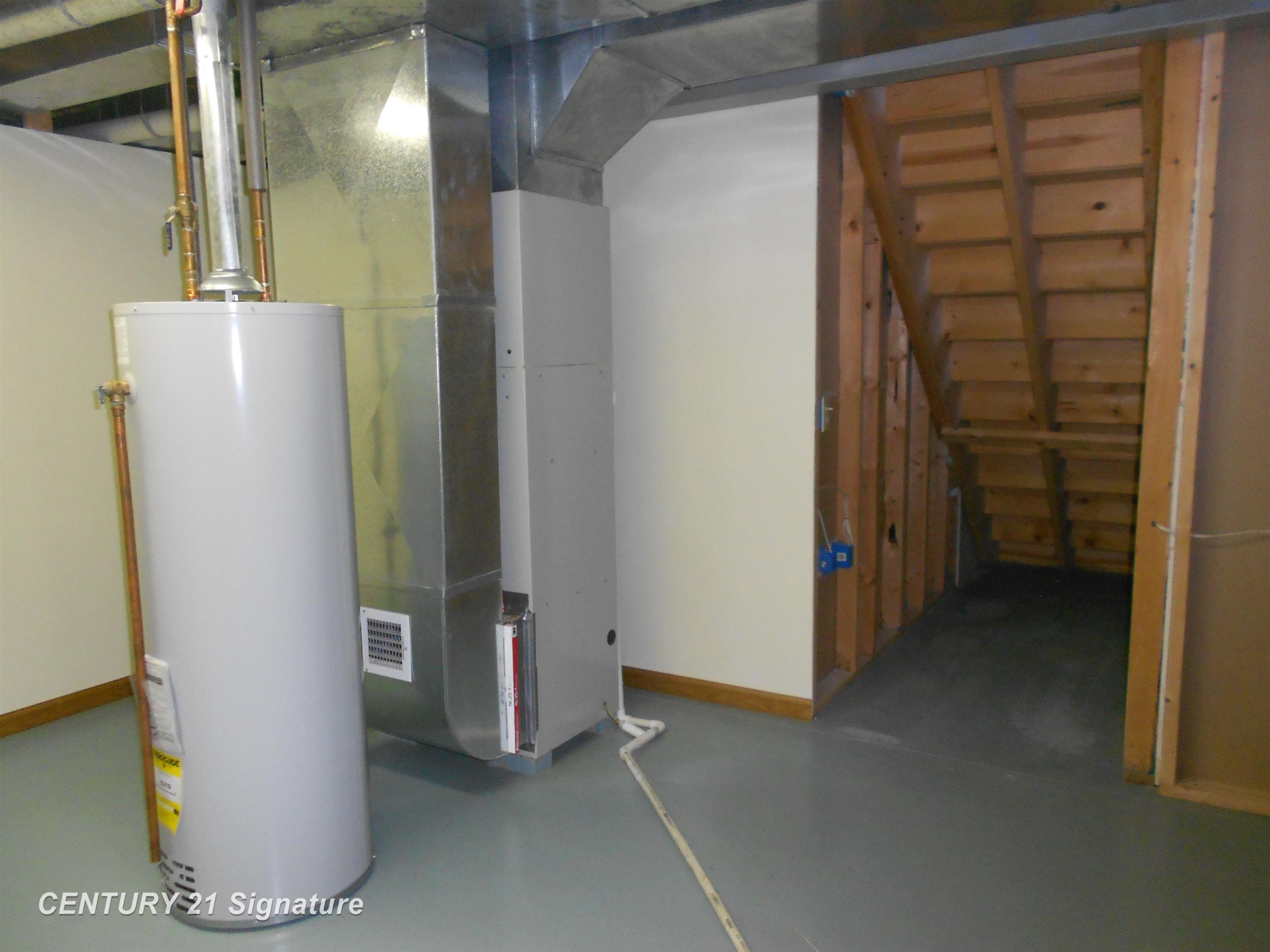 300 Ireland Court, Auburn, MI 48611 — Photo 31