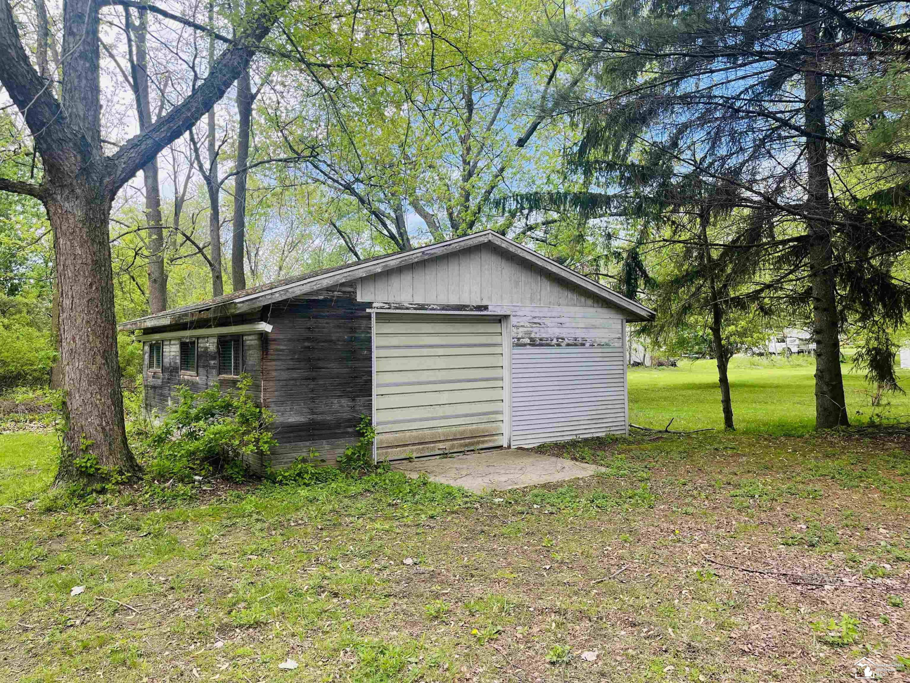 6737 Green Road, MI 49267 — Photo 46