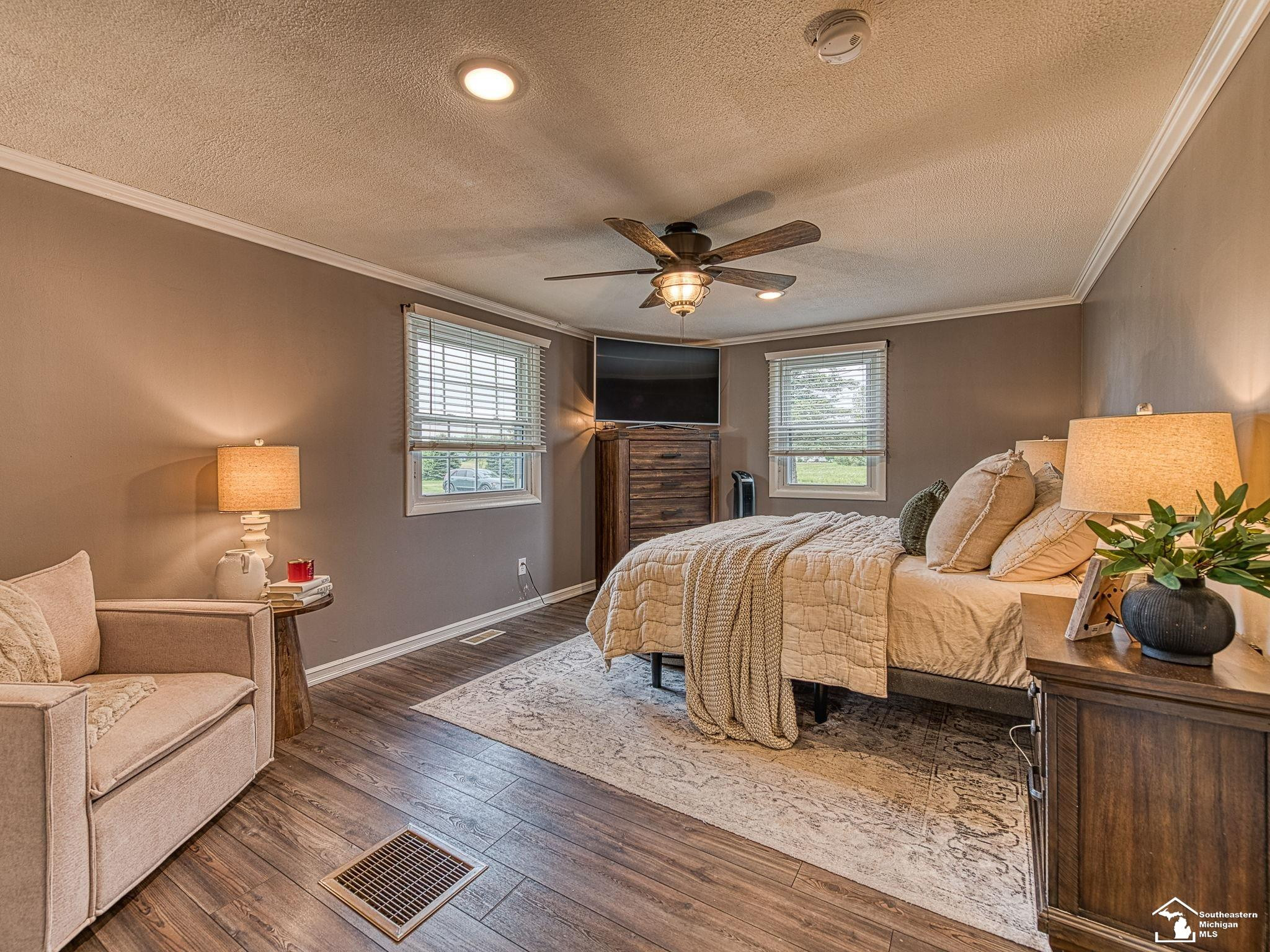 12660 Darling Street, MI 48160 — Photo 13