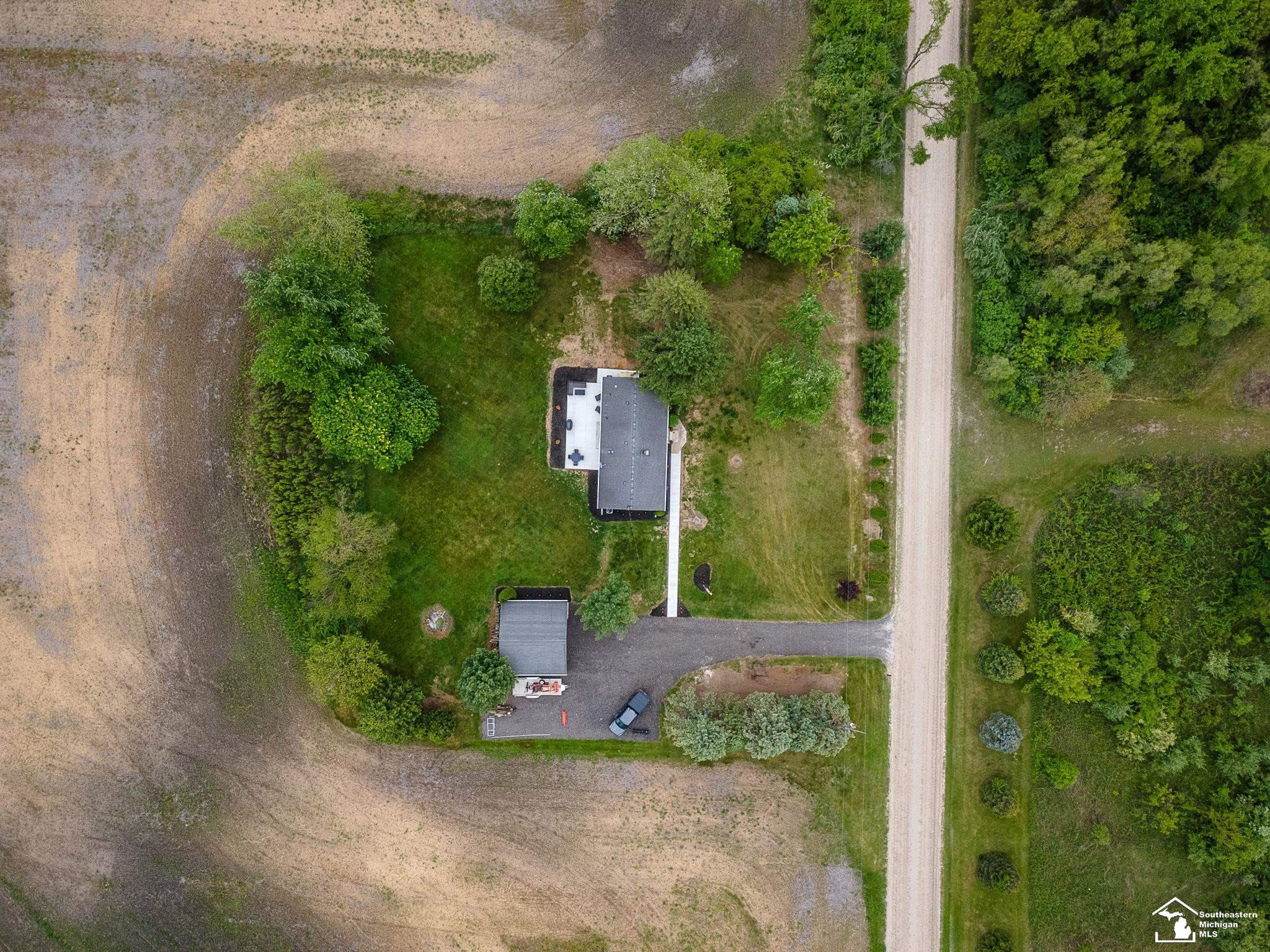 12660 Darling Street, MI 48160 — Photo 39