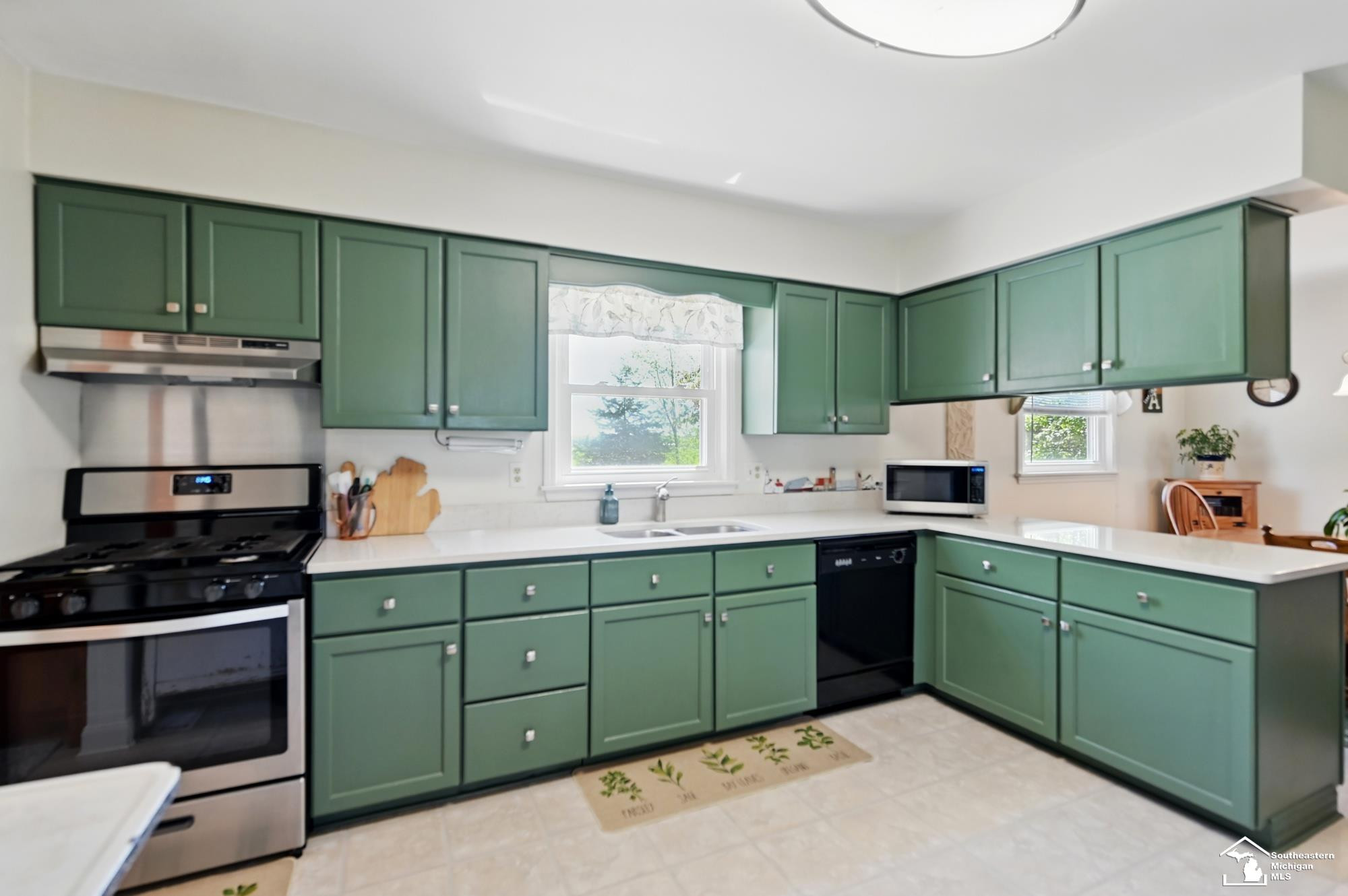 10710 Otter Road, Carleton, MI 48117 — Photo 9