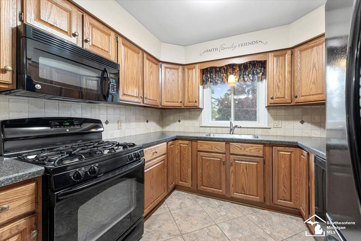 8318 Westwood Street, Ida, MI 48140 — Photo 7