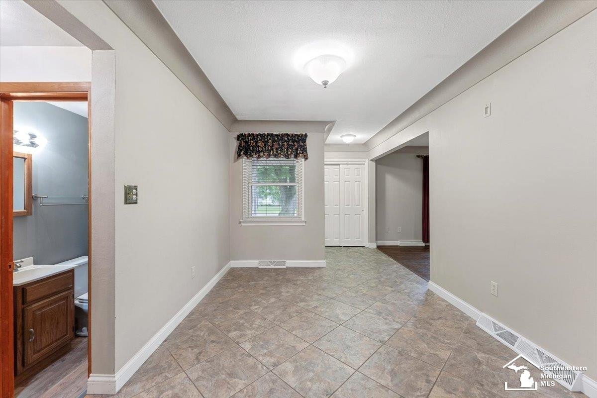 8318 Westwood Street, Ida, MI 48140 — Photo 14