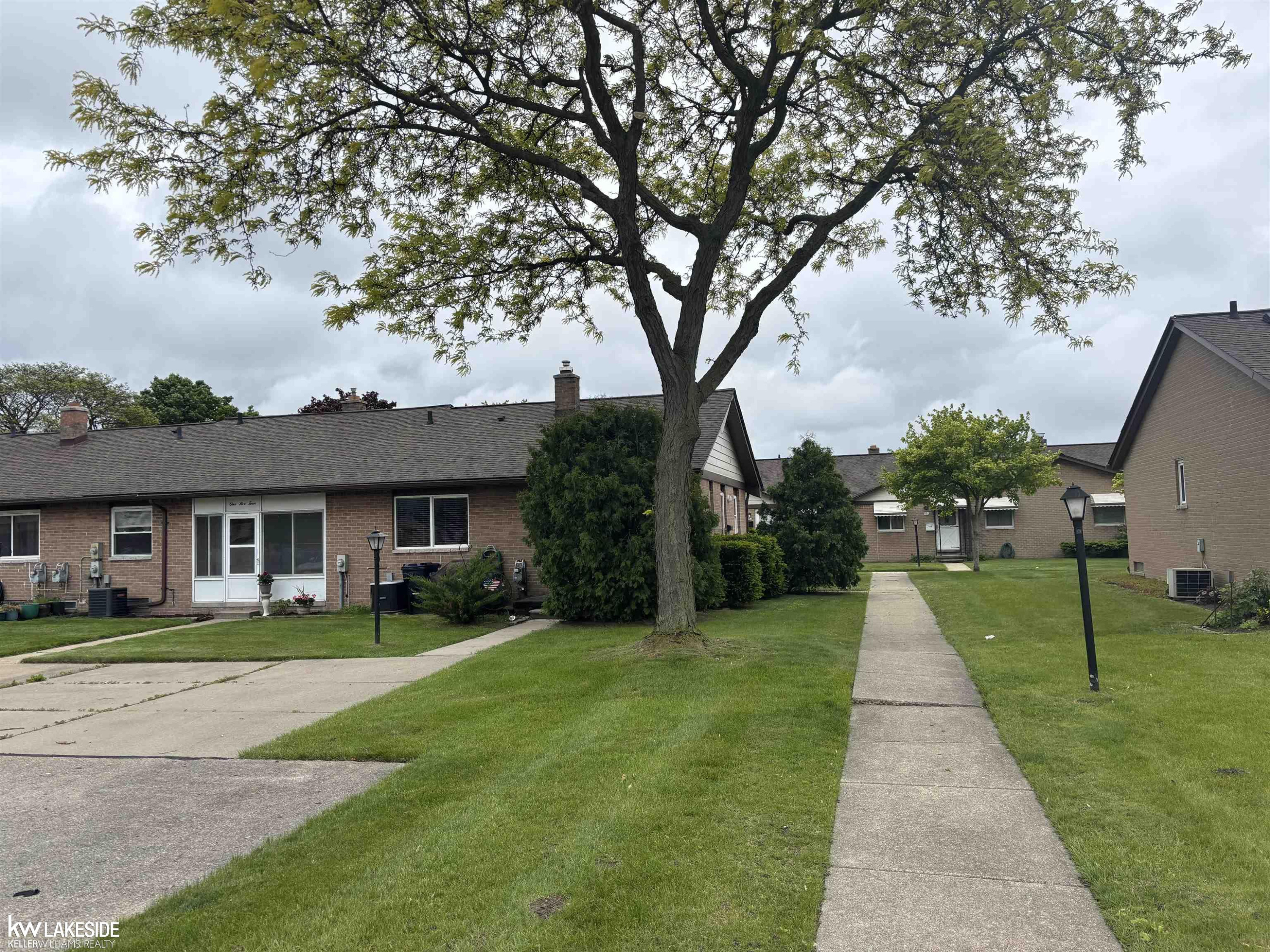 8401 18 MILE Road, 154, Sterling Heights, MI 48313 — Photo 28