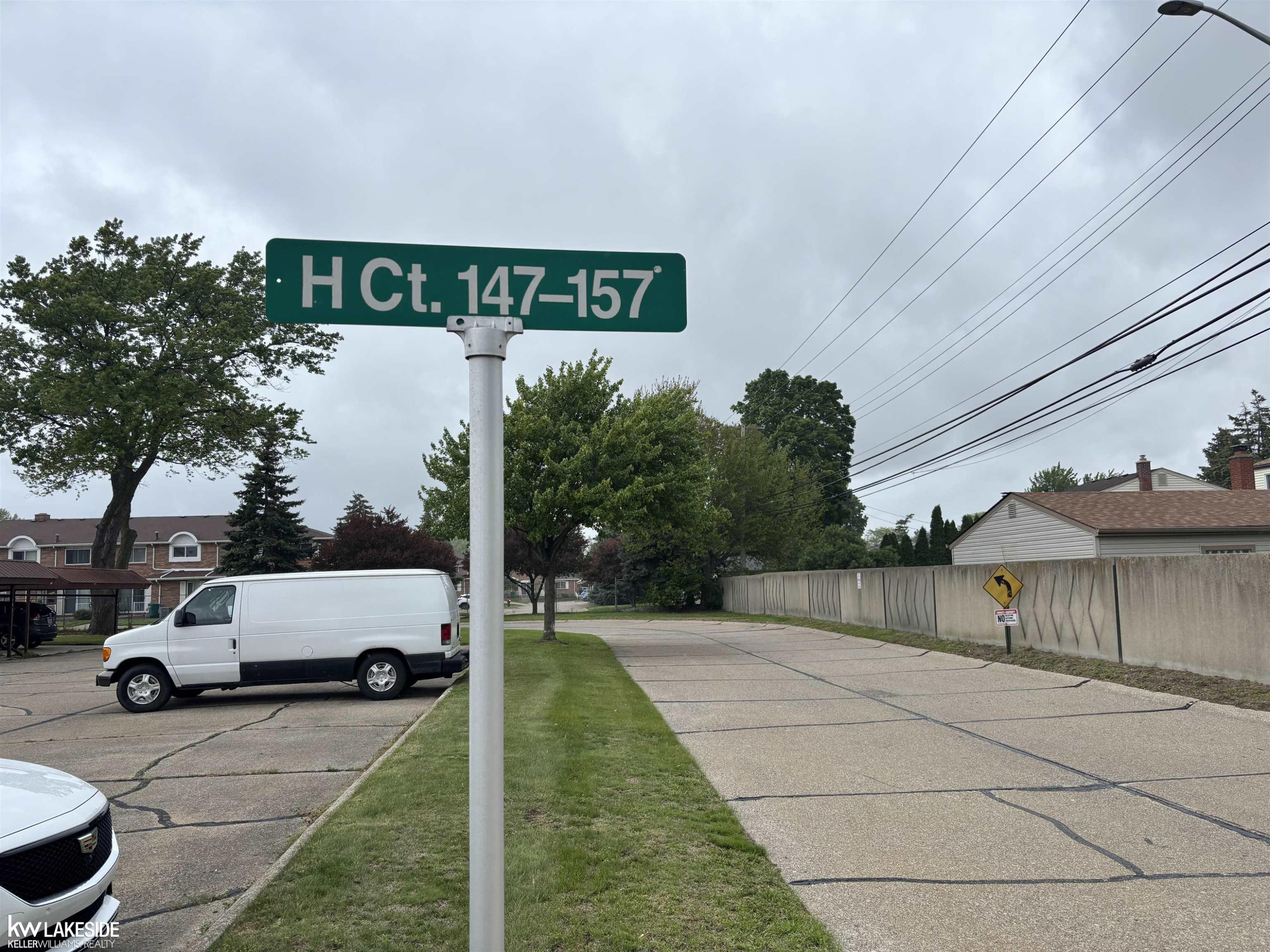8401 18 MILE Road, 154, Sterling Heights, MI 48313 — Photo 30
