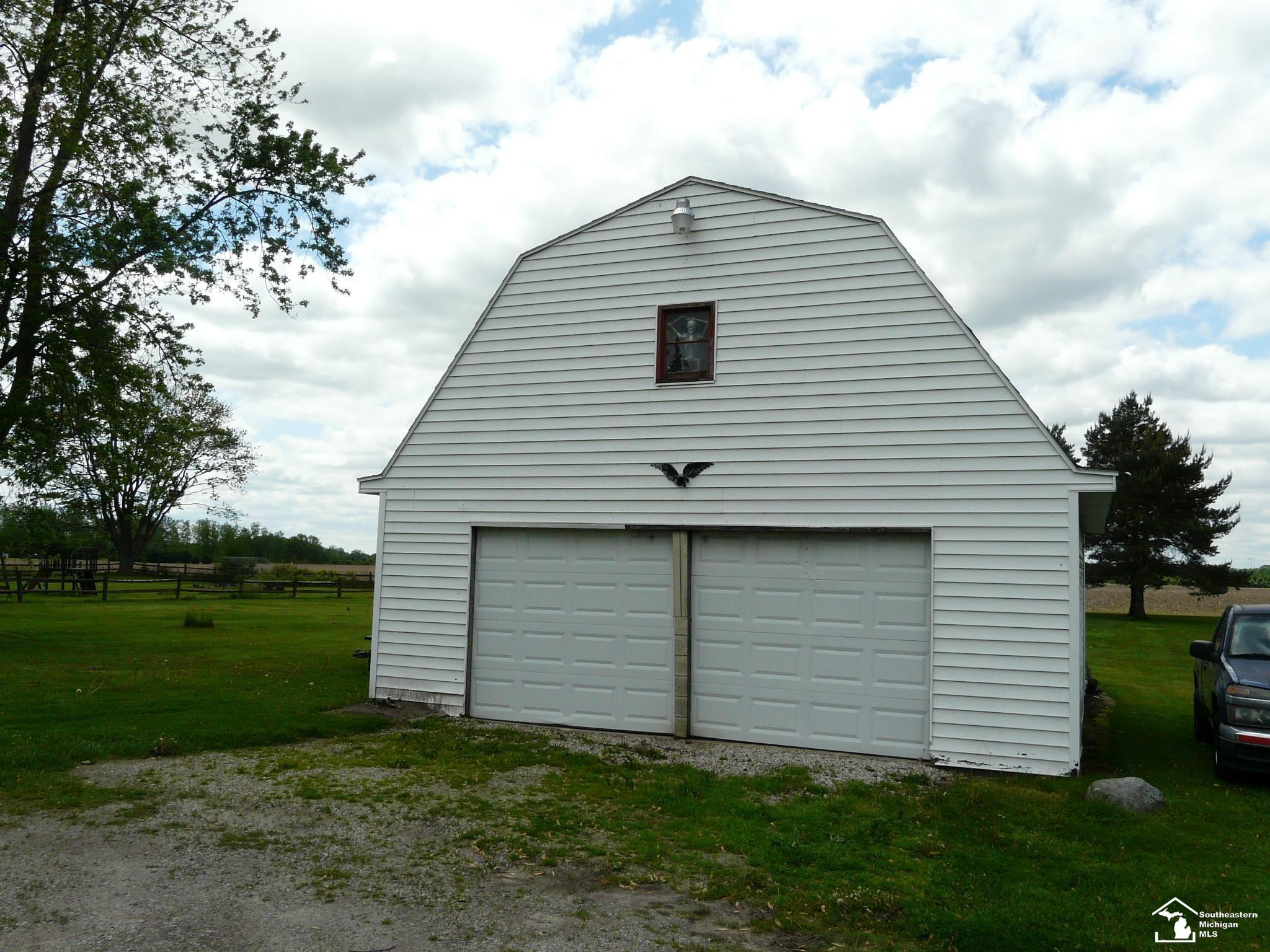 12067 Lewis Avenue, Temperance, MI 48182 — Photo 4