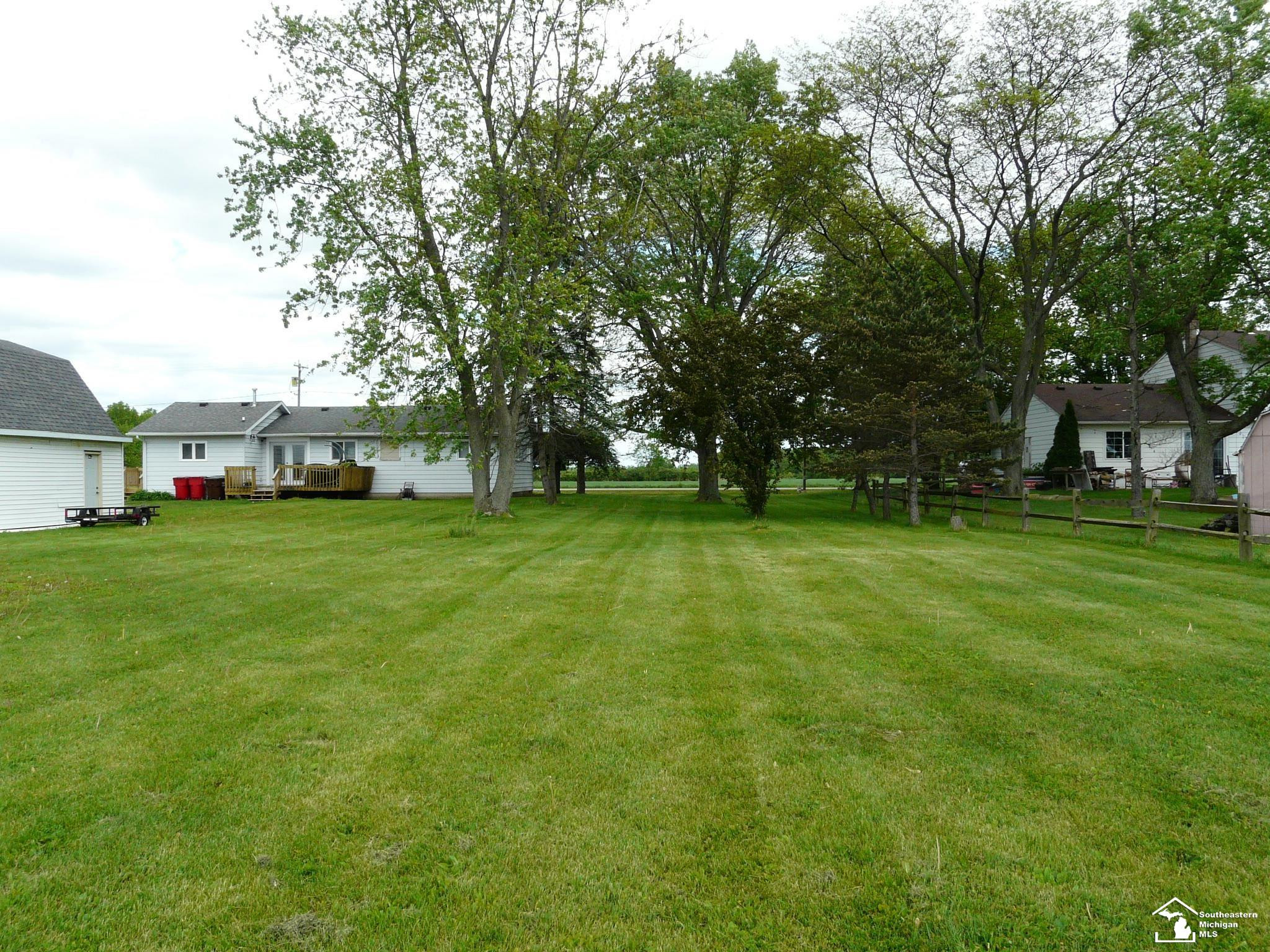 12067 Lewis Avenue, Temperance, MI 48182 — Photo 30