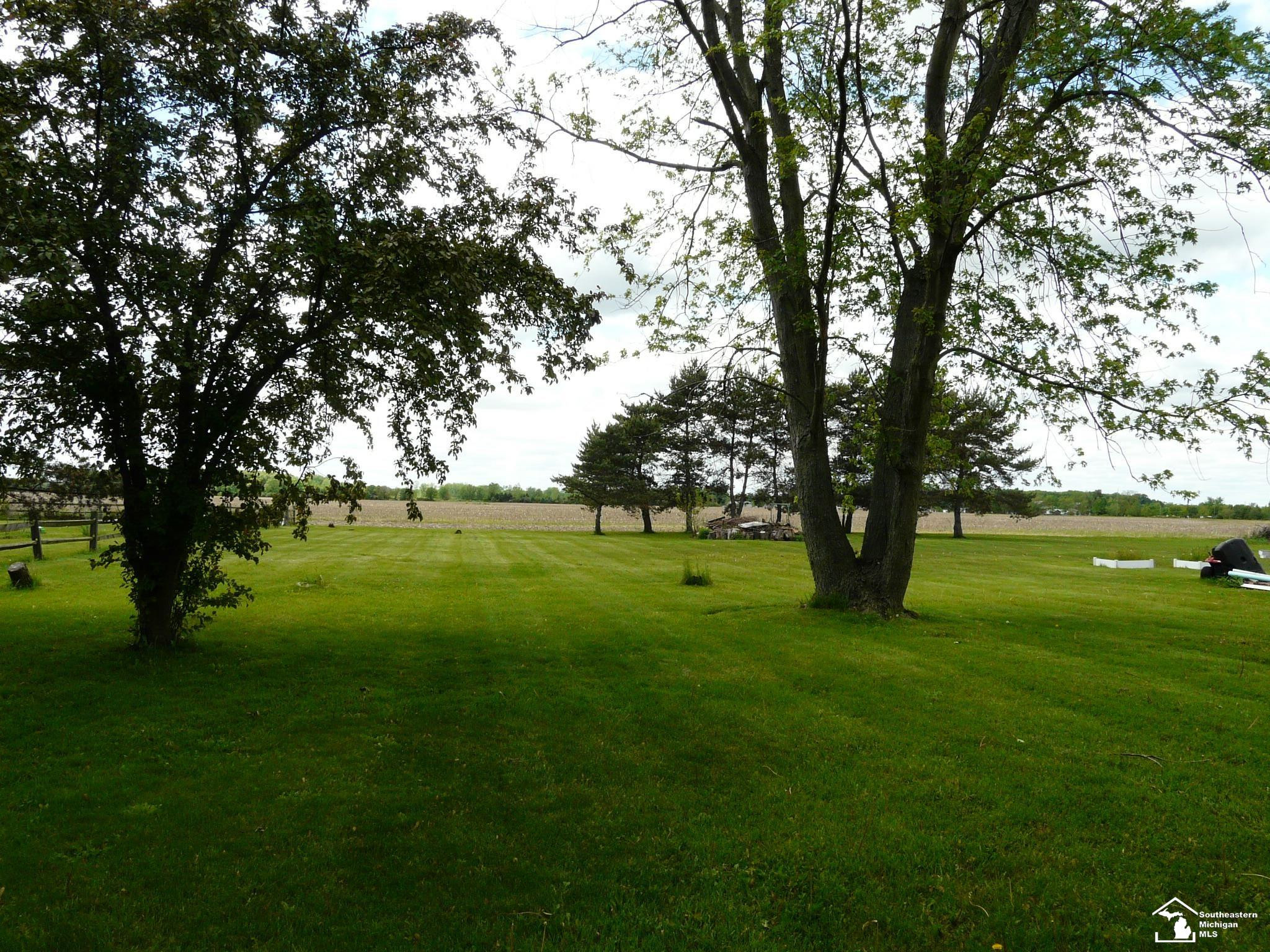 12067 Lewis Avenue, Temperance, MI 48182 — Photo 31
