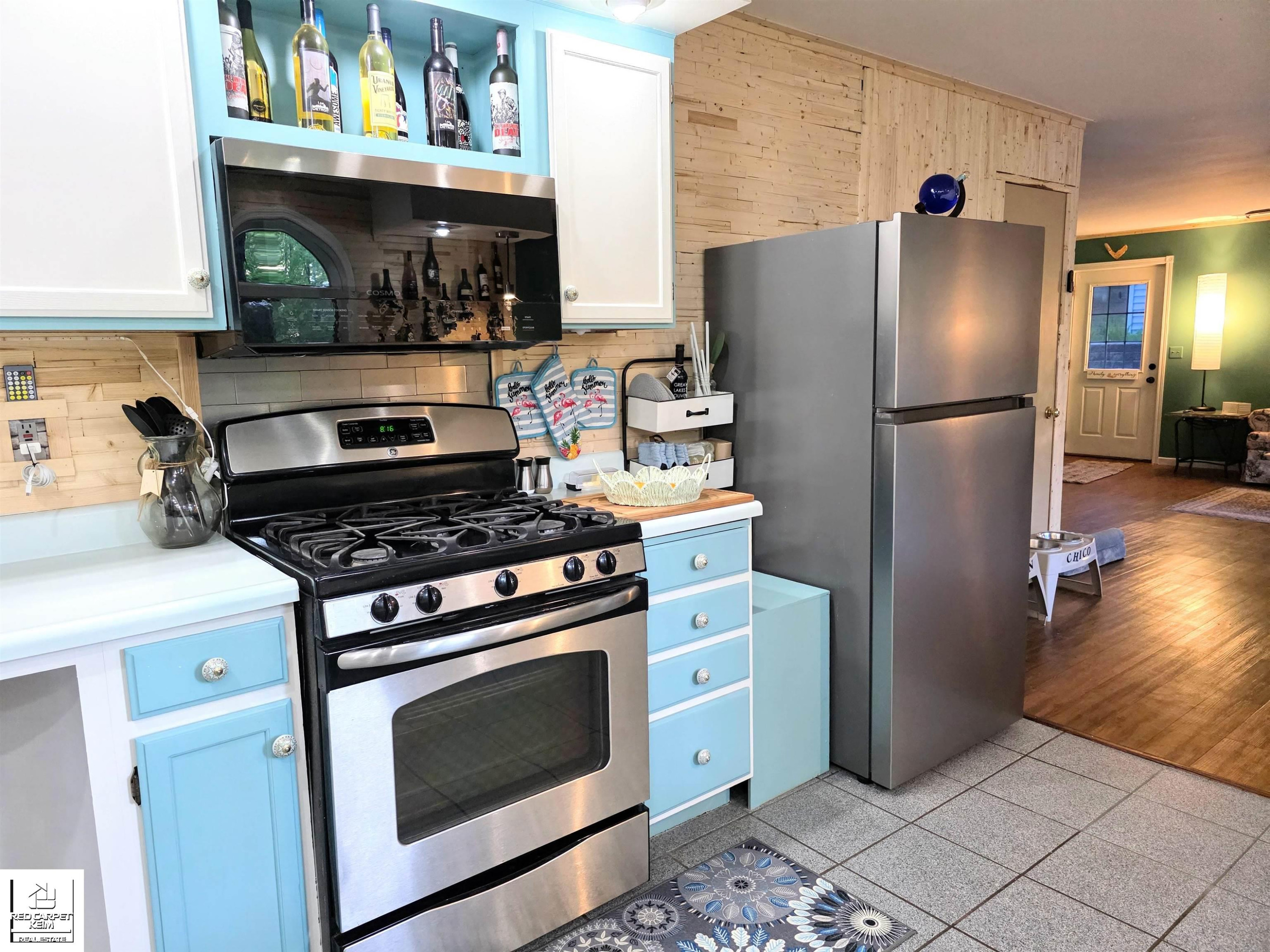 8697 Reiss Drive, Farwell, MI 48622 — Photo 15