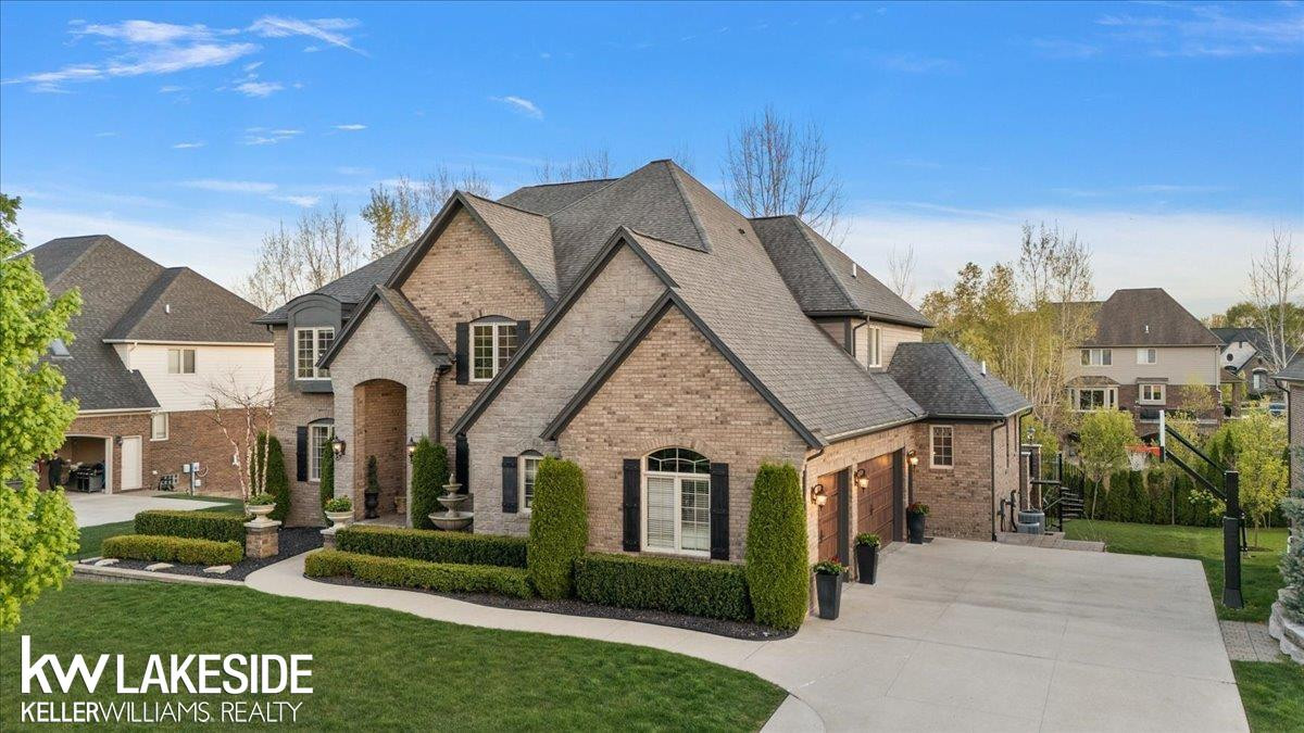 6132 Shadydale Drive, Shelby Twp, MI 48316 — Photo 2